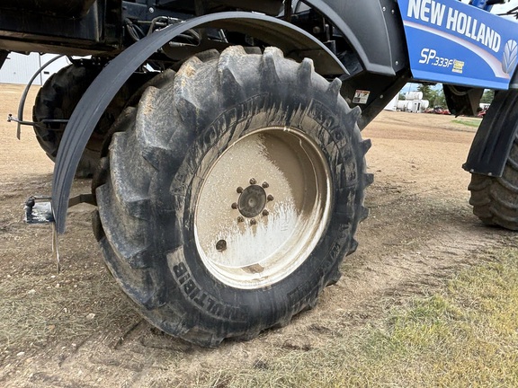 2014 New Holland SP.333F Sprayer/High Clearance