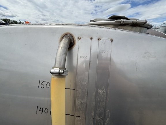 2014 New Holland SP.333F Sprayer/High Clearance