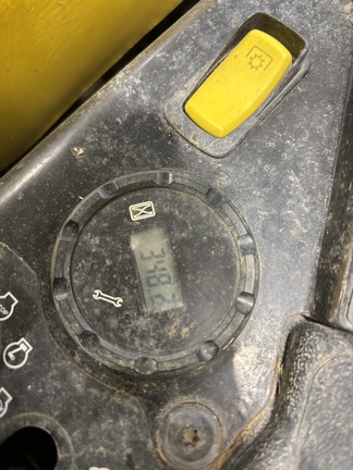 2021 John Deere Z915E Mower/Zero Turn
