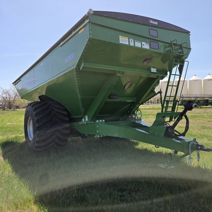 2022 Brandt 1520XT Grain Cart