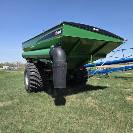 2022 Brandt 1520XT Grain Cart