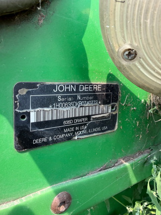 2011 John Deere 635D Header Combine