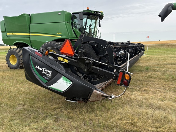 2018 MacDon FD145 Header Combine