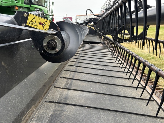 2015 MacDon FD75-45 Header Combine
