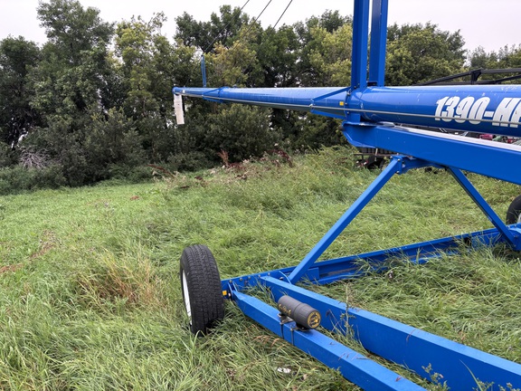 2015 Brandt 1390hp Grain Auger