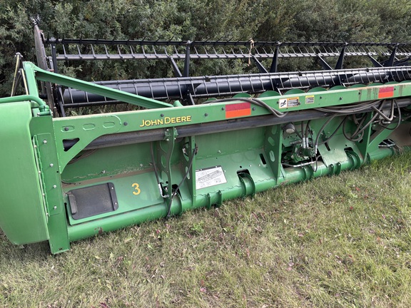 2013 John Deere 640FD Header Combine