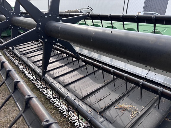 2013 John Deere 640FD Header Combine