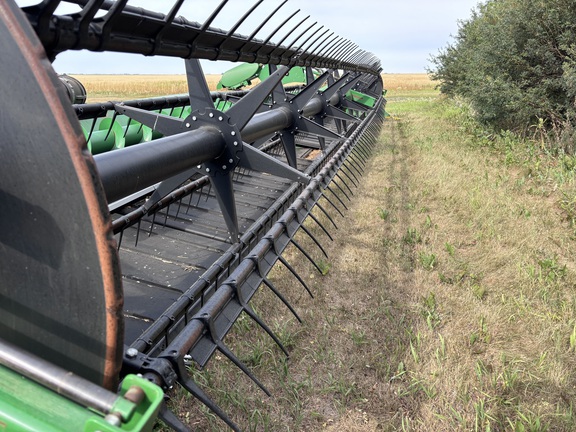 2013 John Deere 640FD Header Combine