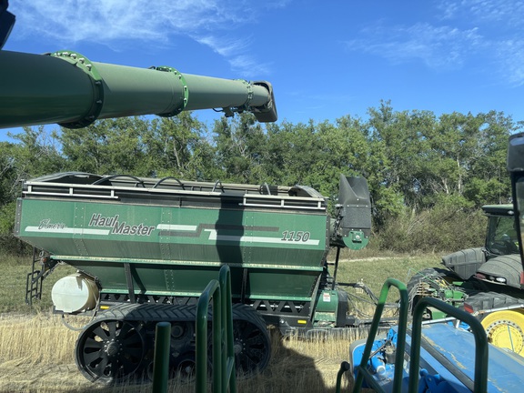 2015 Misc 1150 Grain Cart