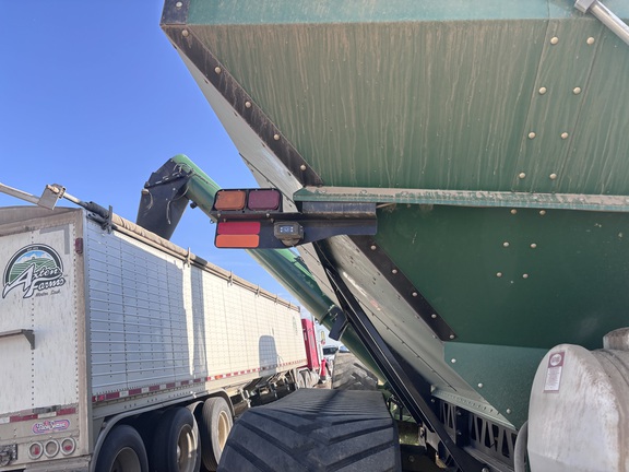 2015 Misc 1150 Grain Cart
