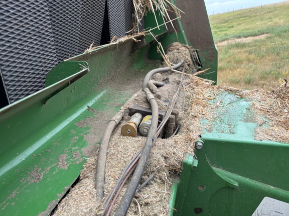 2017 John Deere 569 Premium Baler/Round