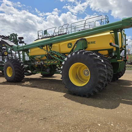 2024 John Deere P690 Air Seeder