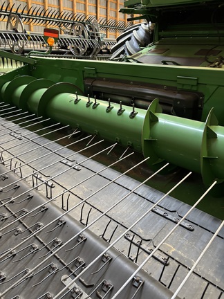 2011 John Deere 615P Header Combine