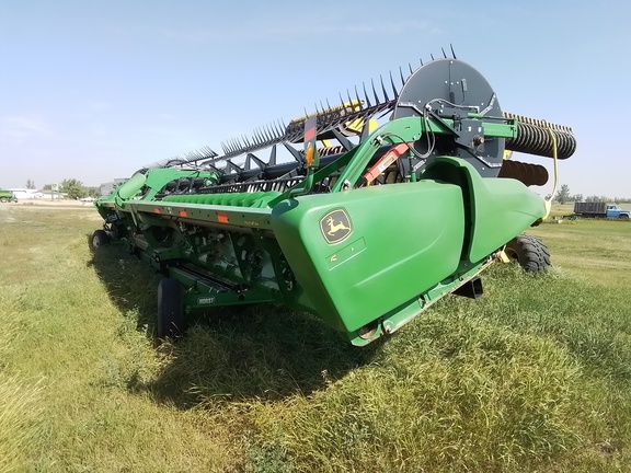 2015 John Deere 645FD Header Combine