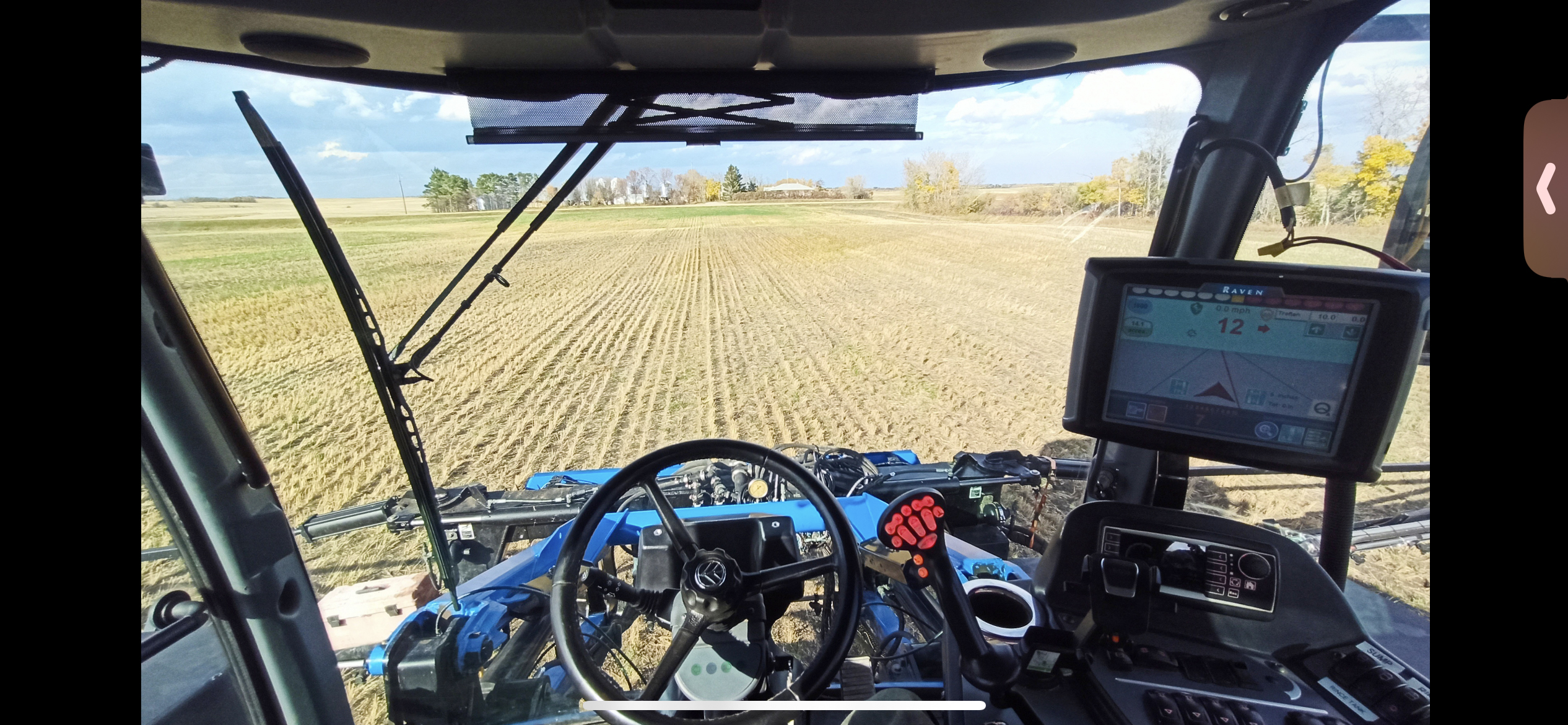 2013 New Holland SP275F Sprayer