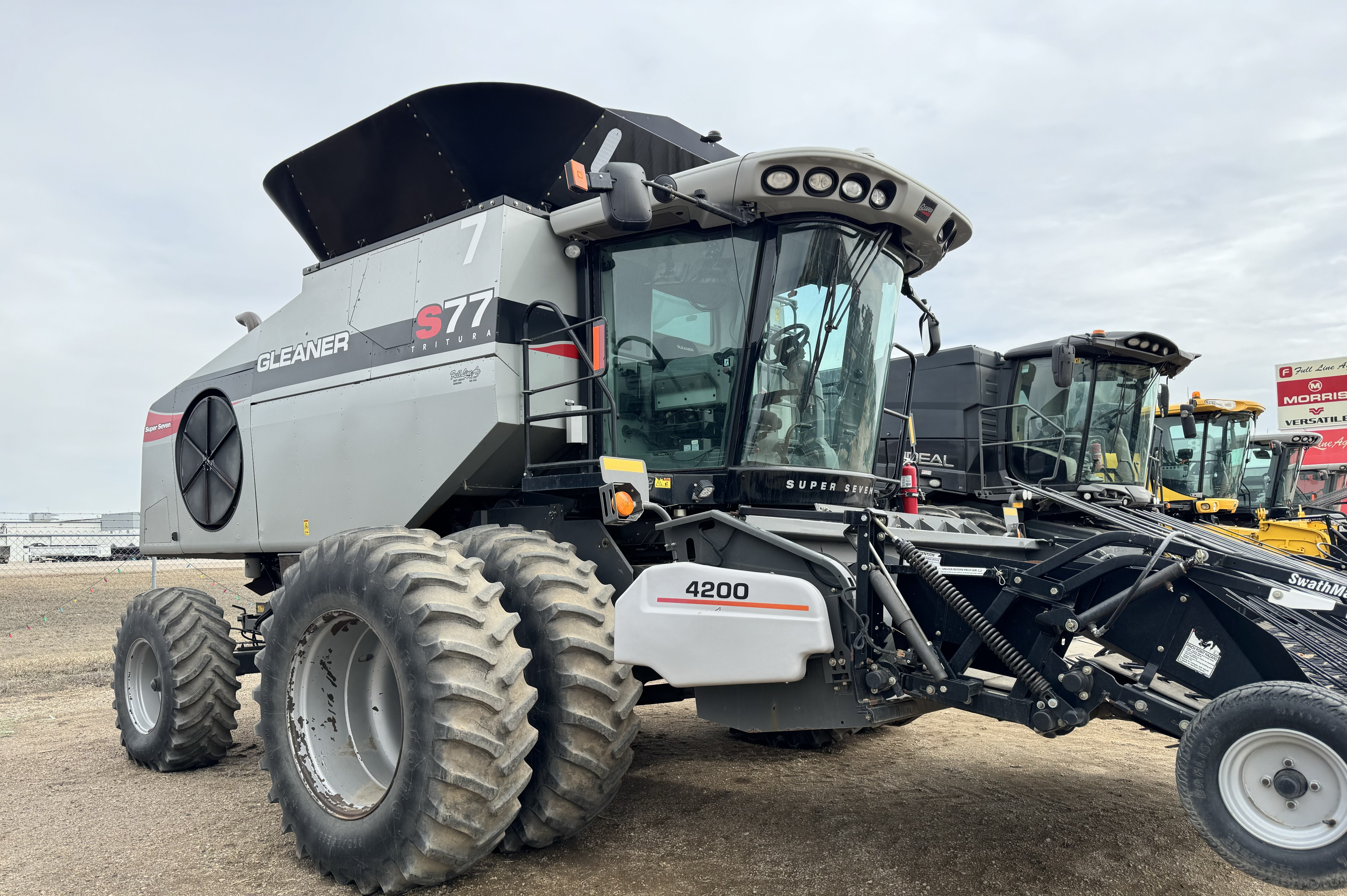 2012 AGCO Gleaner S77 Combine