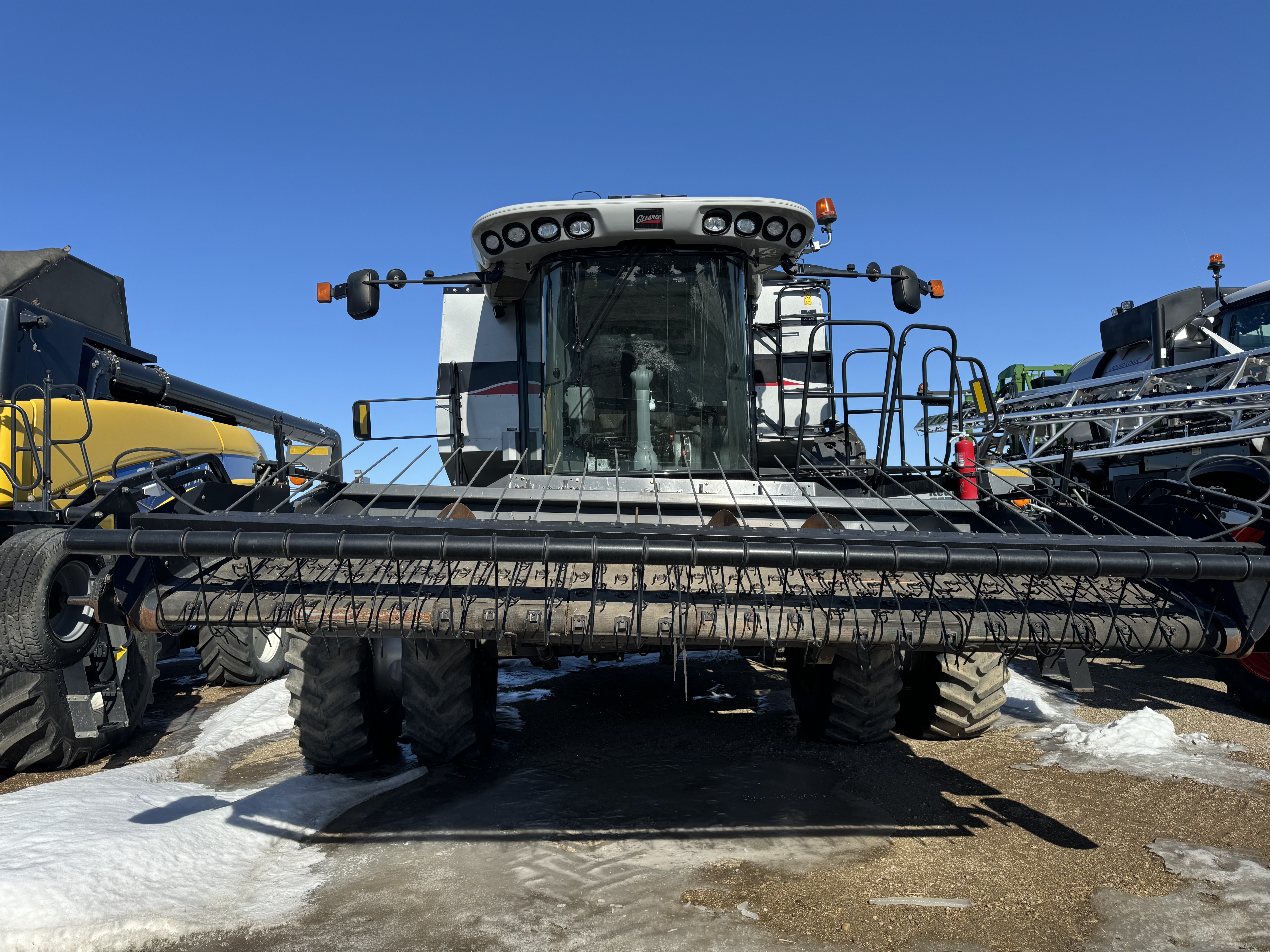 2012 AGCO Gleaner S77 Combine