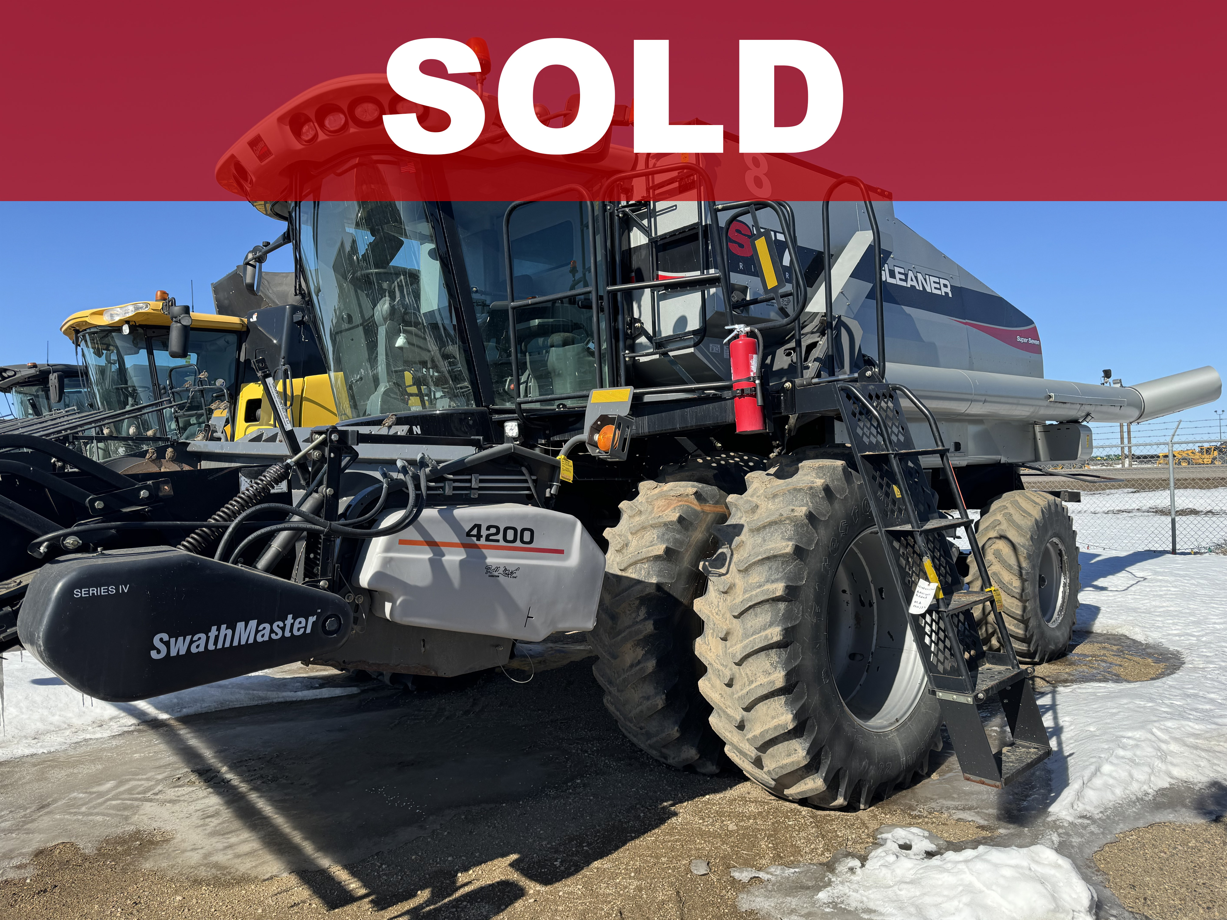 2012 AGCO Gleaner S77 Combine