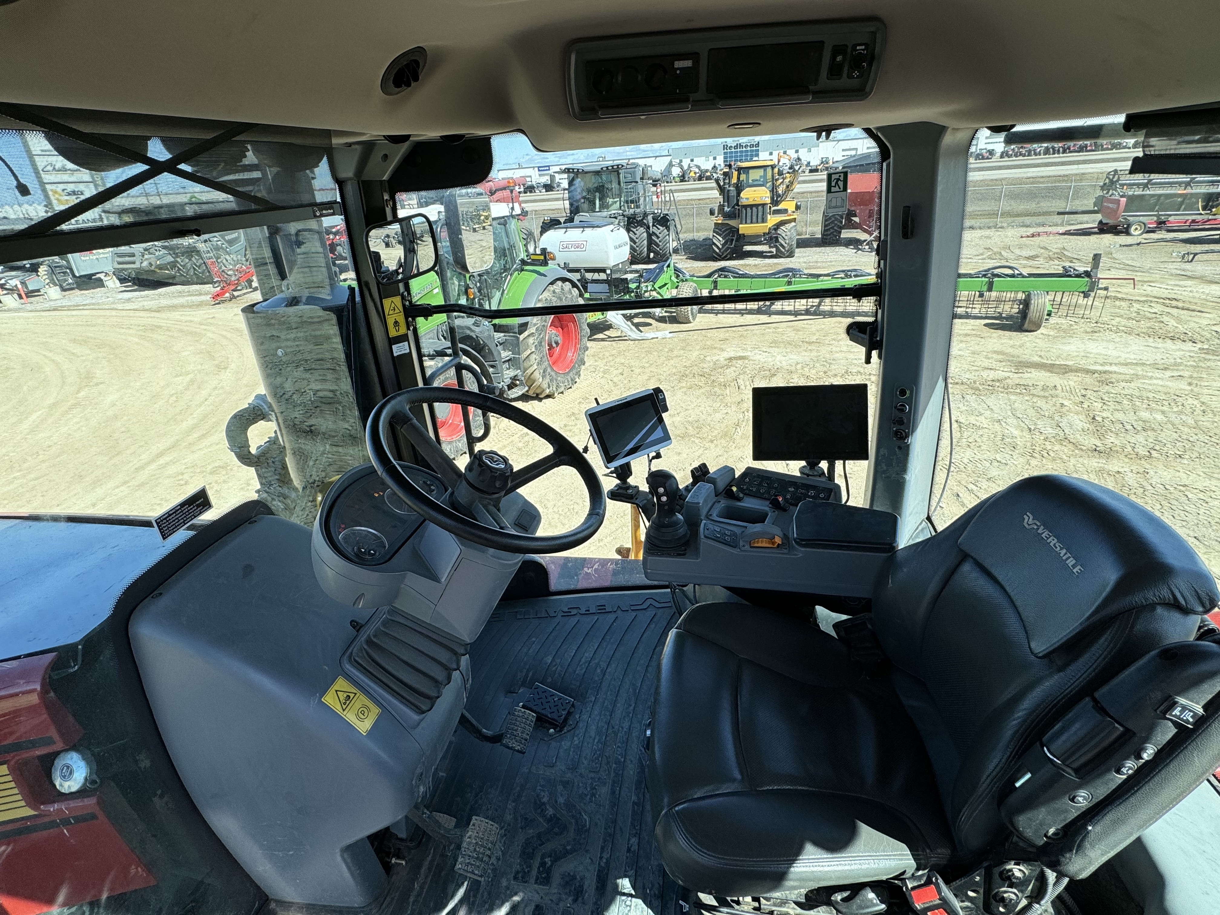 2019 Versatile 610DT Tractor 4WD