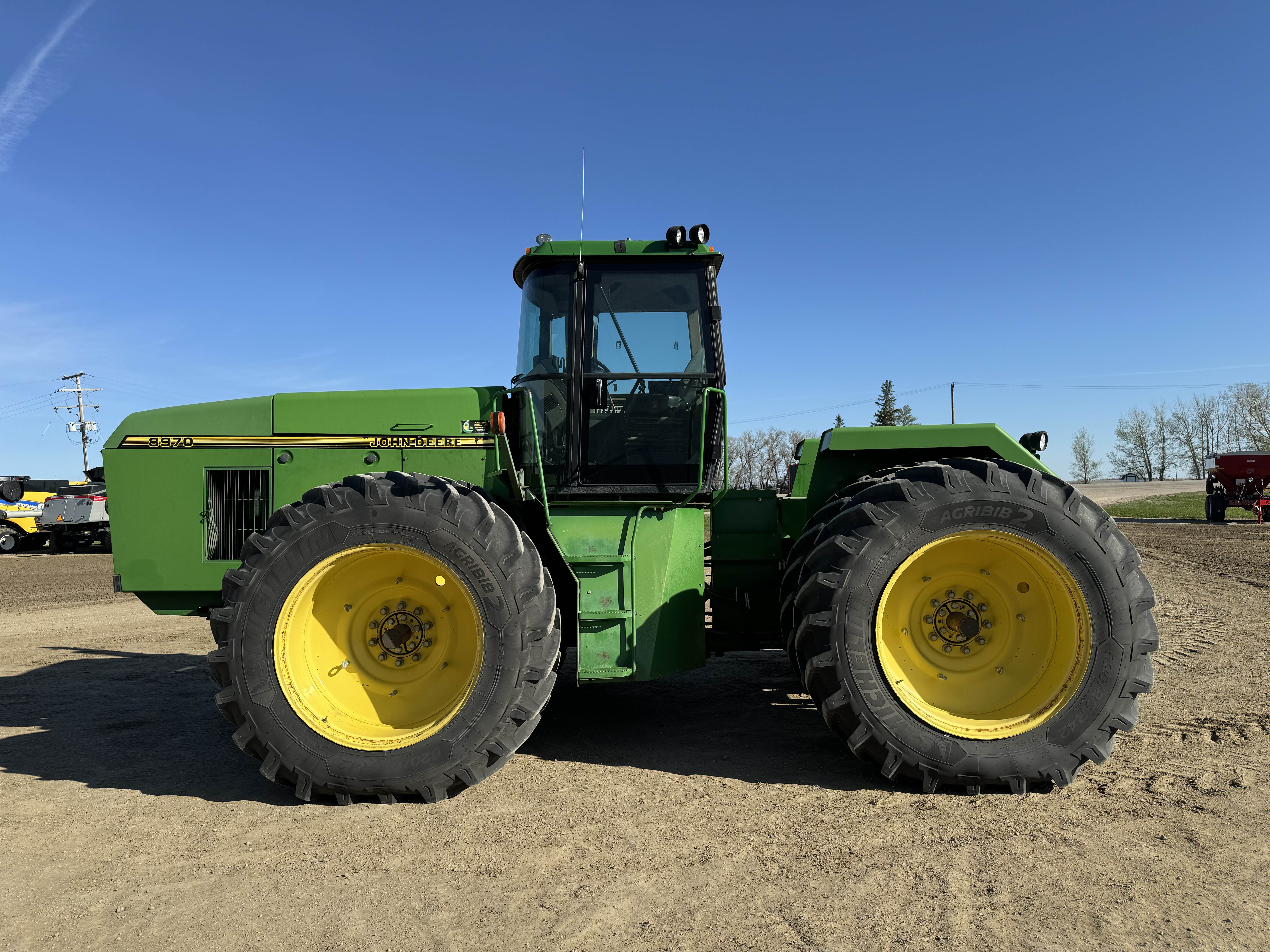 1993 John Deere 8970 Tractor 4WD