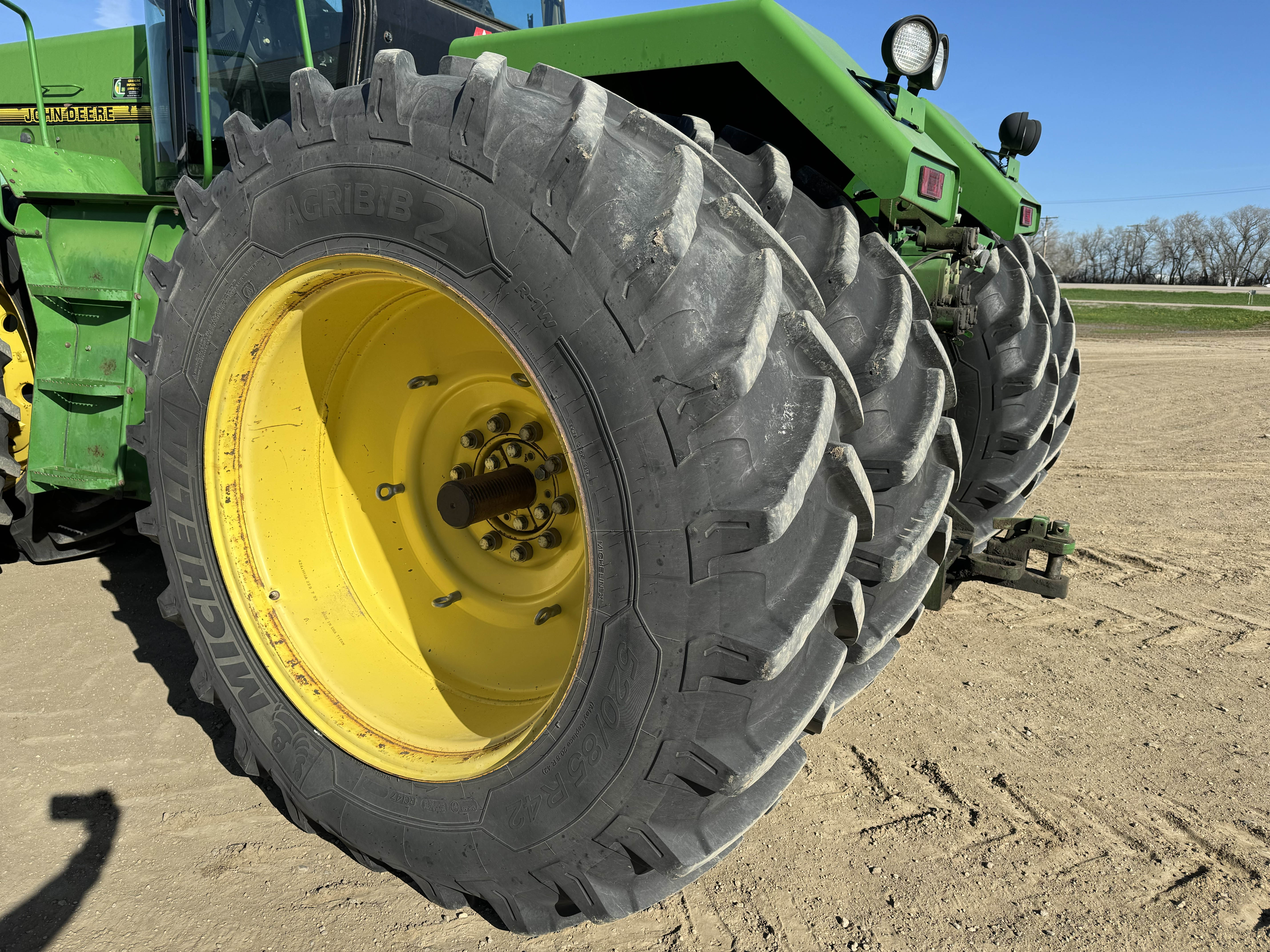 1993 John Deere 8970 Tractor 4WD