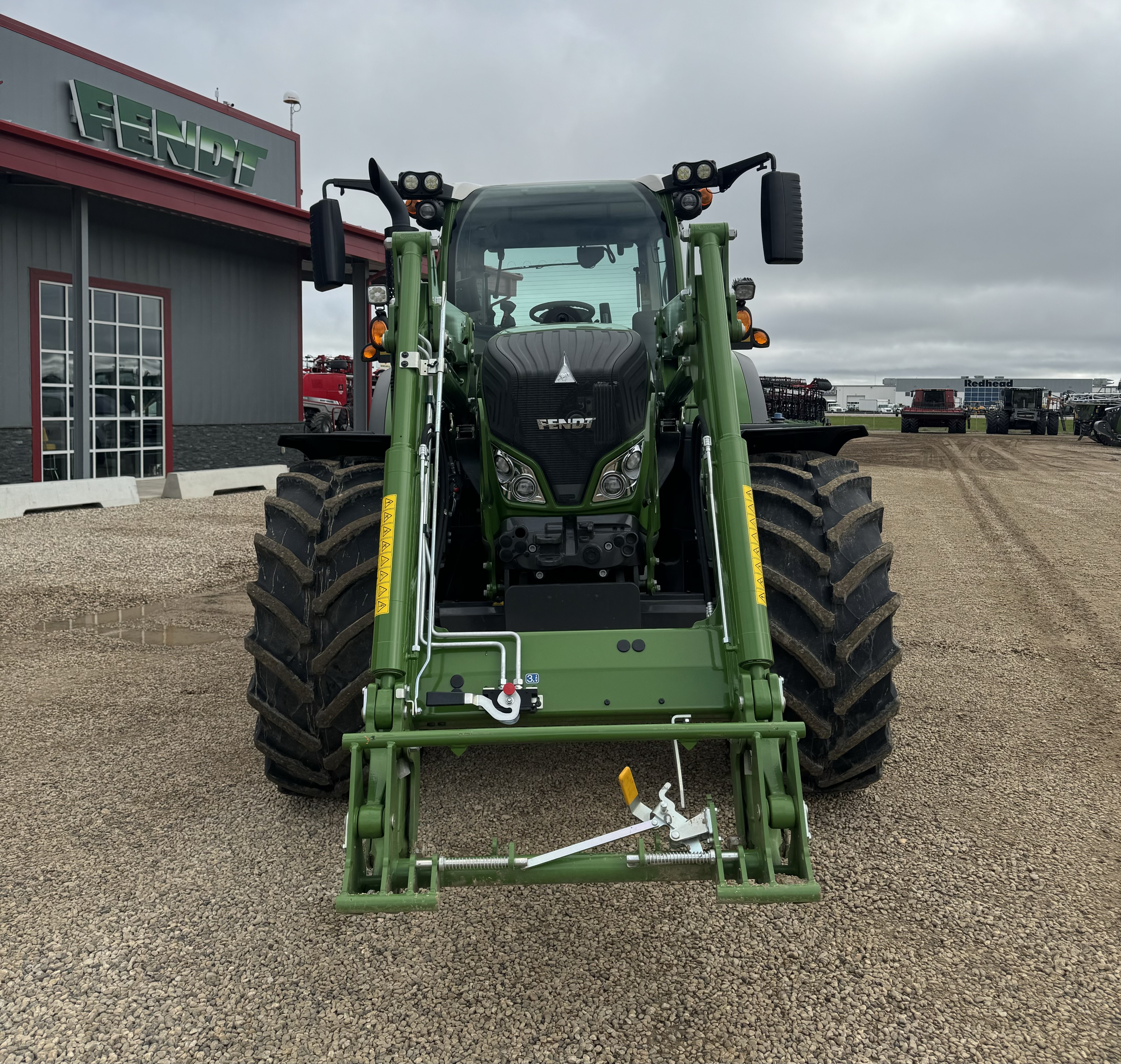 2022 Fendt 716 Gen6 Tractor