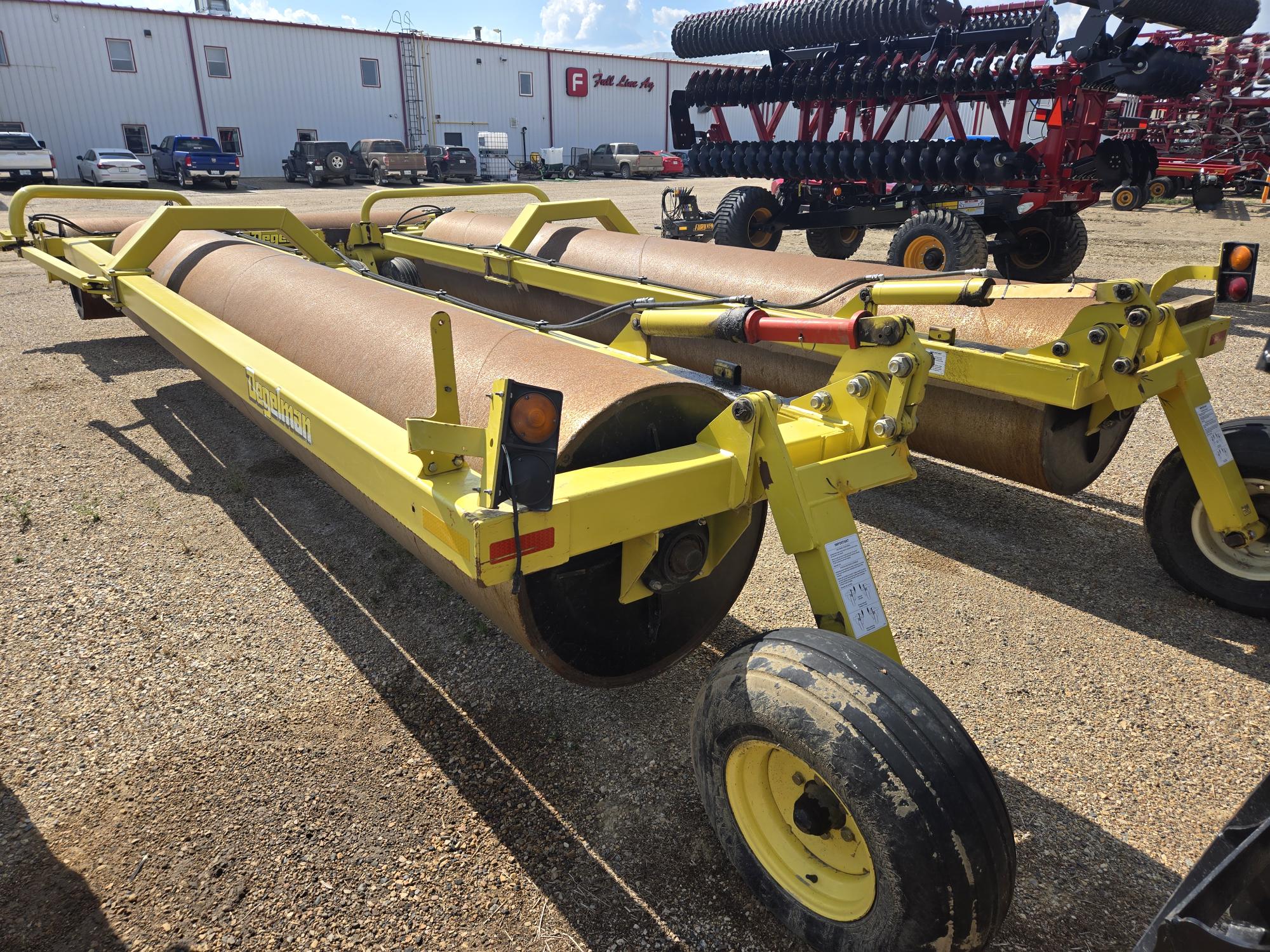 2012 Degelman LR7651 Land Roller