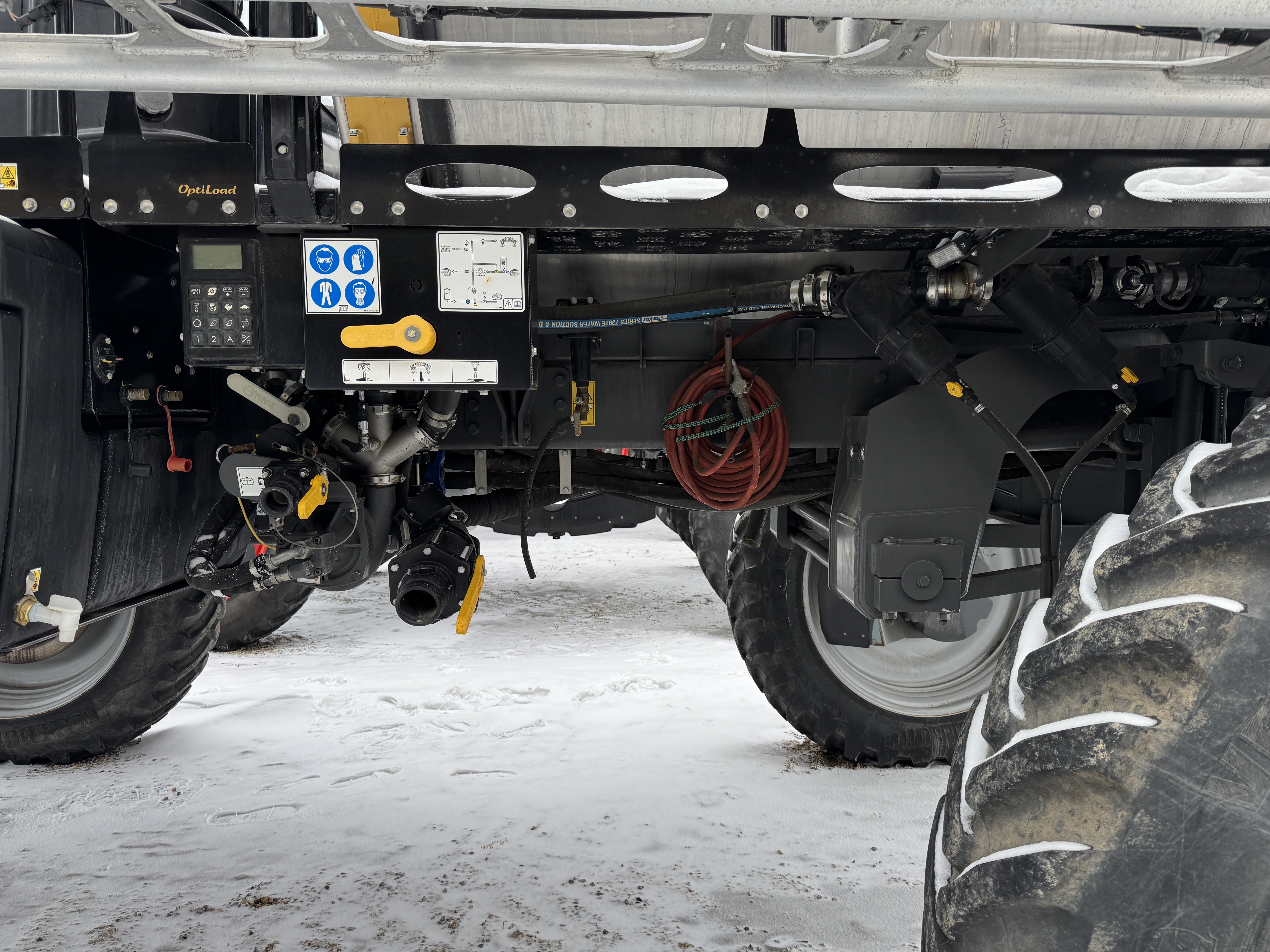 2019 RoGator RG1300C Sprayer/High Clearance