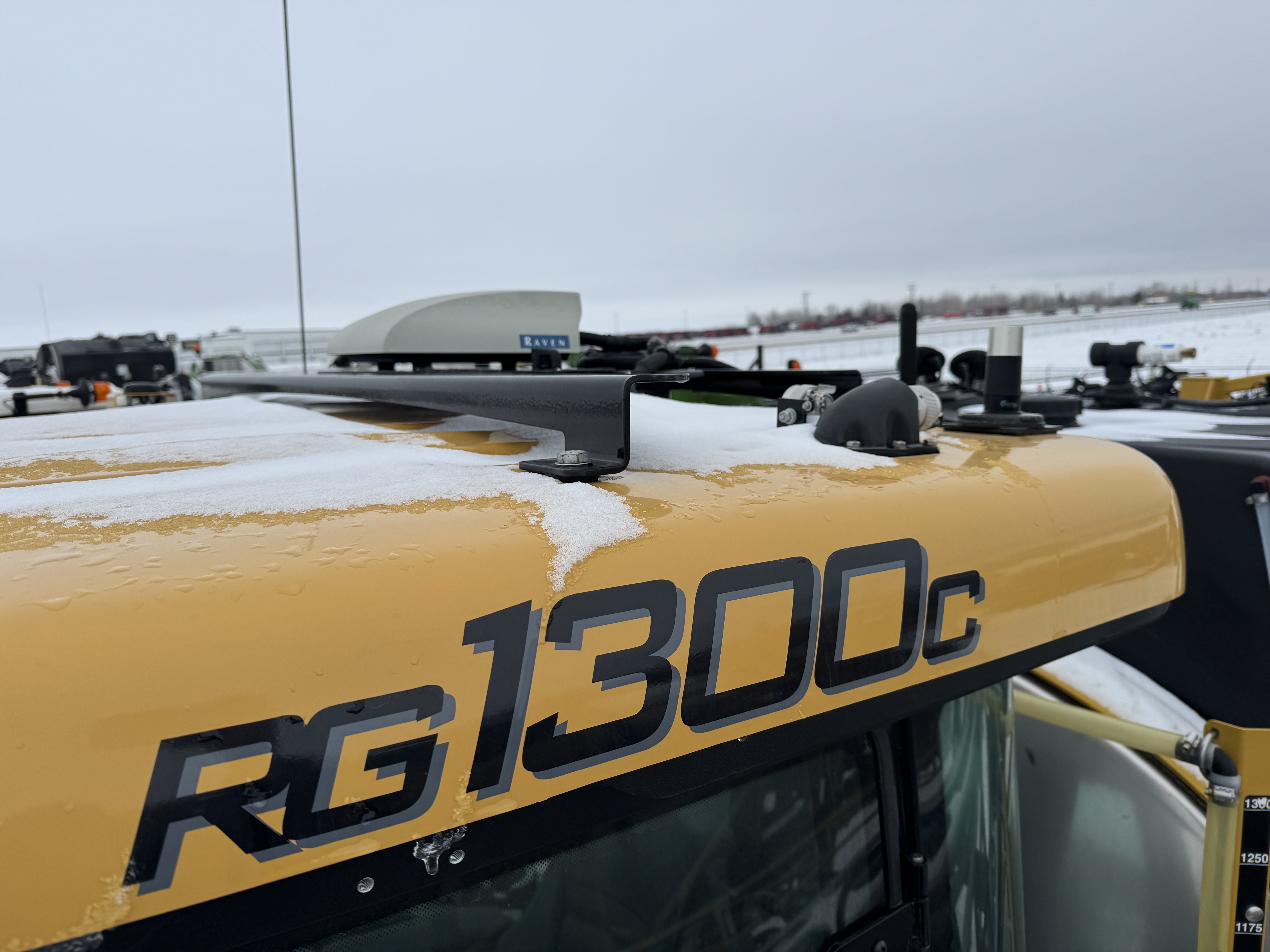 2019 RoGator RG1300C Sprayer/High Clearance