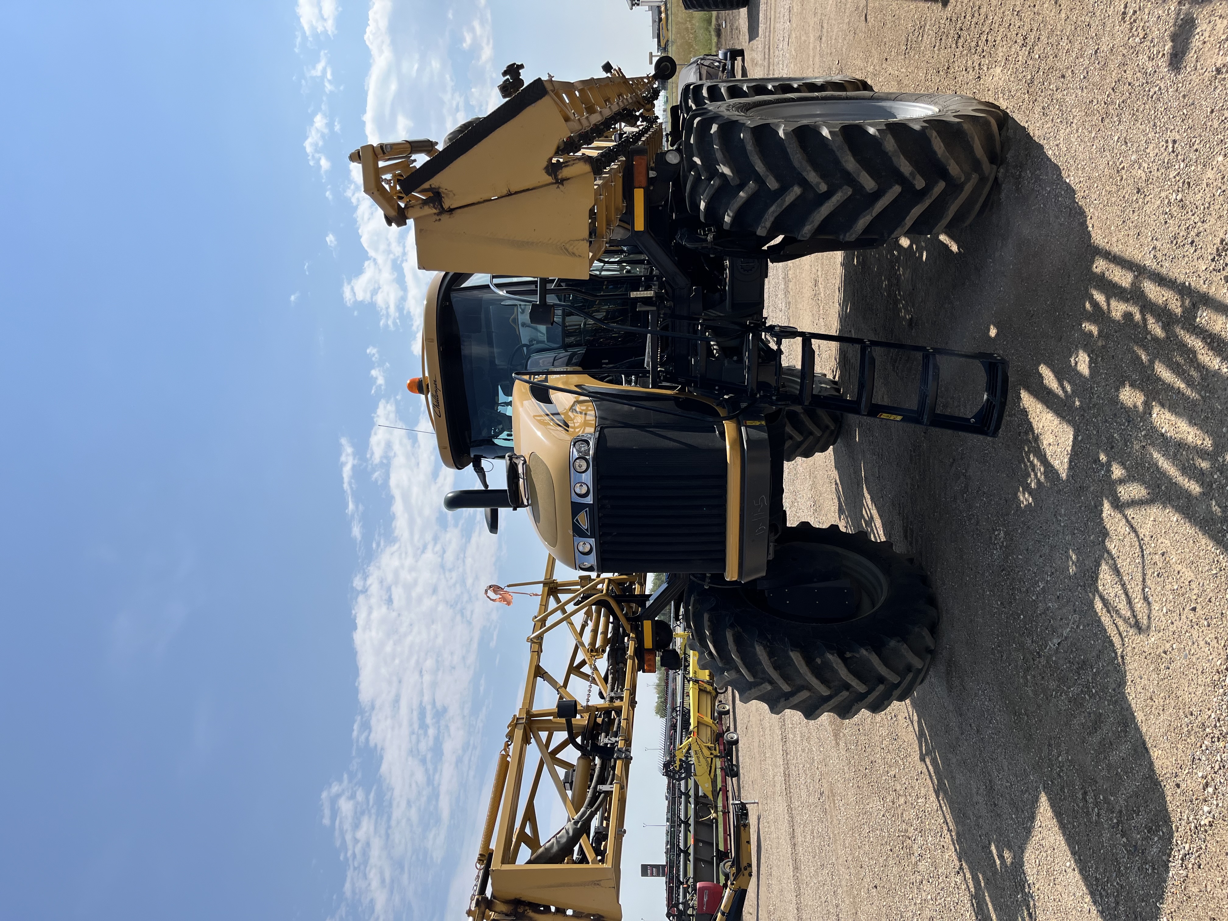2017 RoGator RG1300B Sprayer/High Clearance