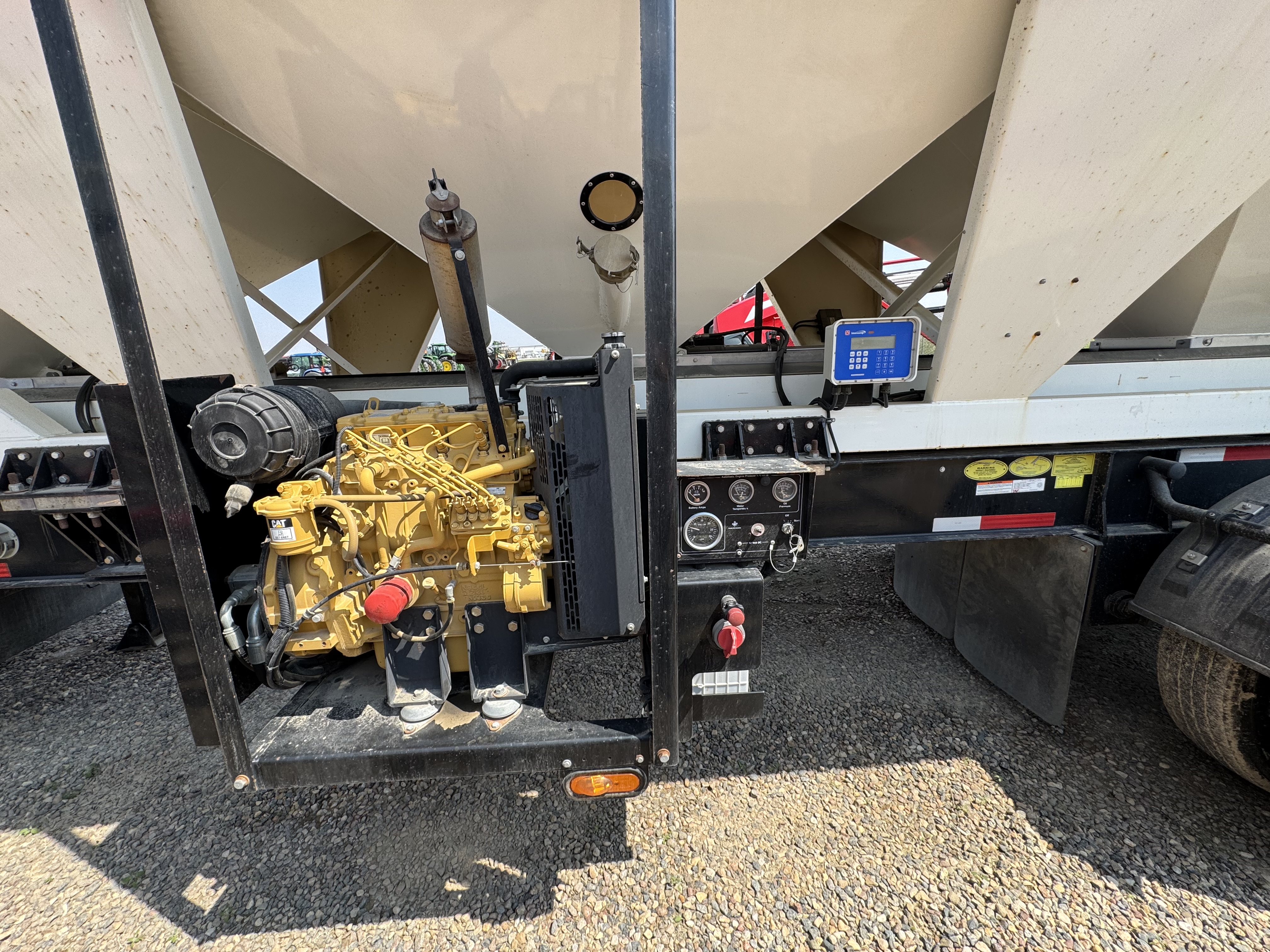 2017 Convey-All CST-1500 Seed Tender