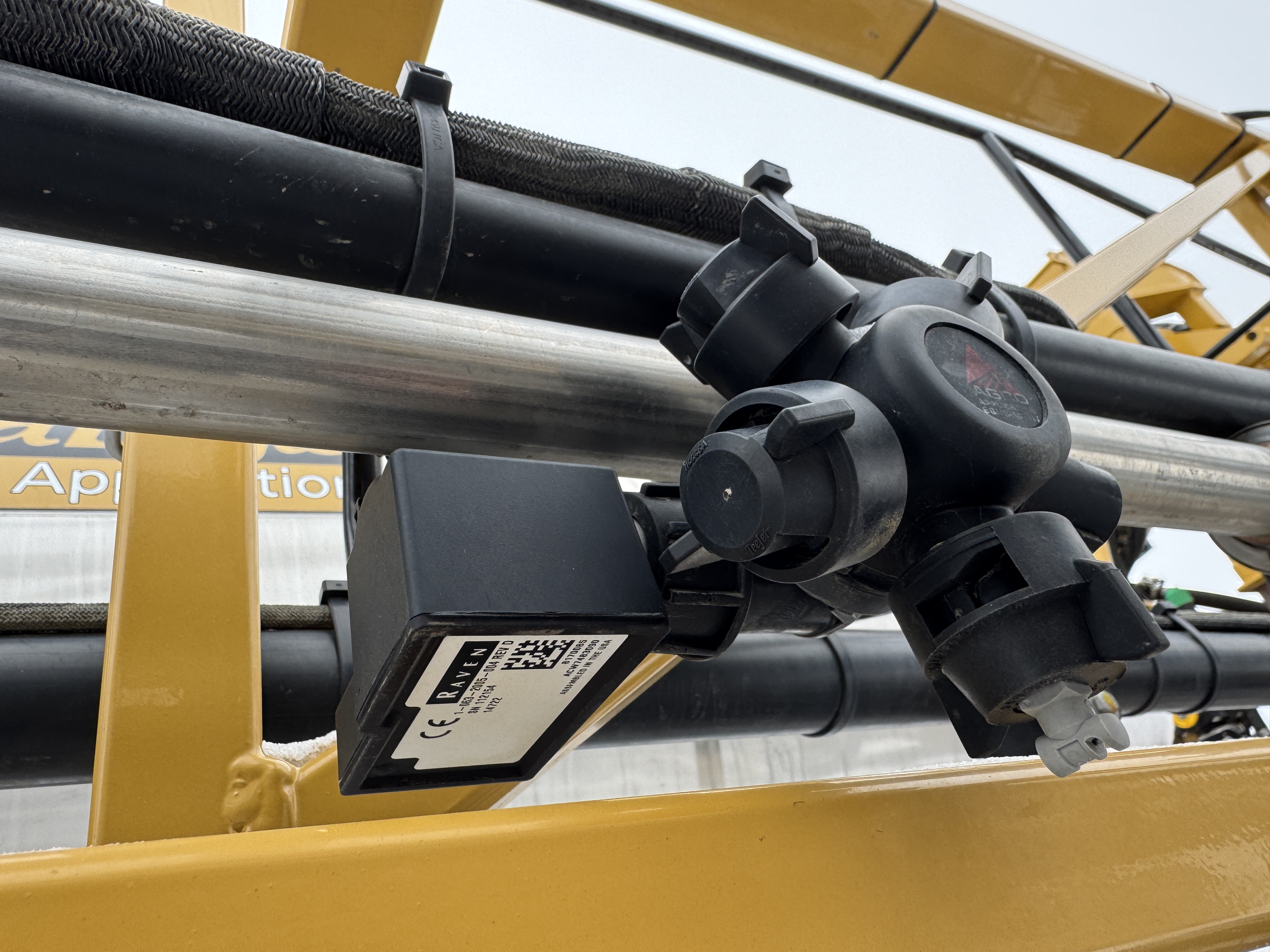 2022 RoGator RG1100C Sprayer/High Clearance