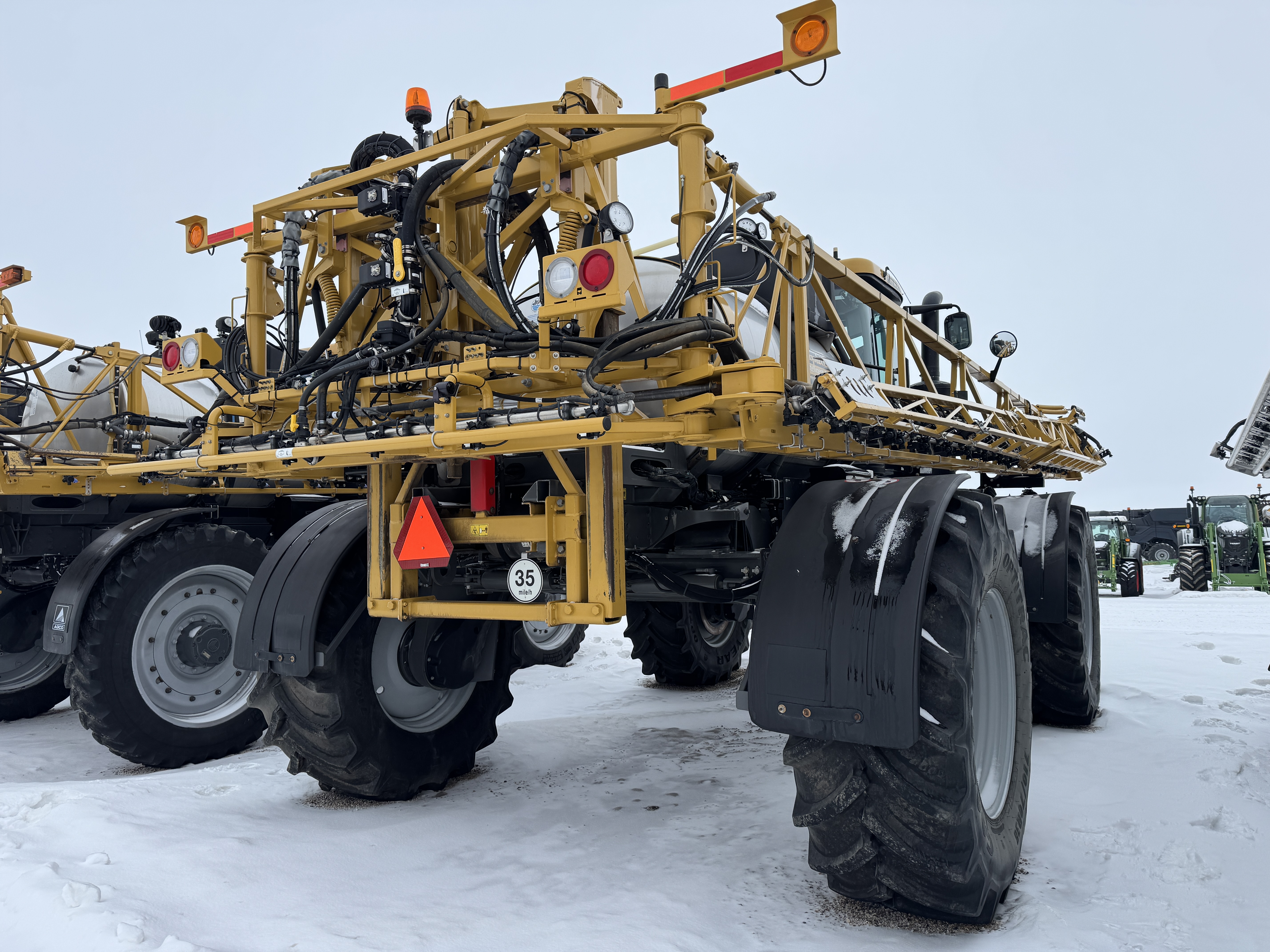 2022 RoGator RG1100C Sprayer/High Clearance