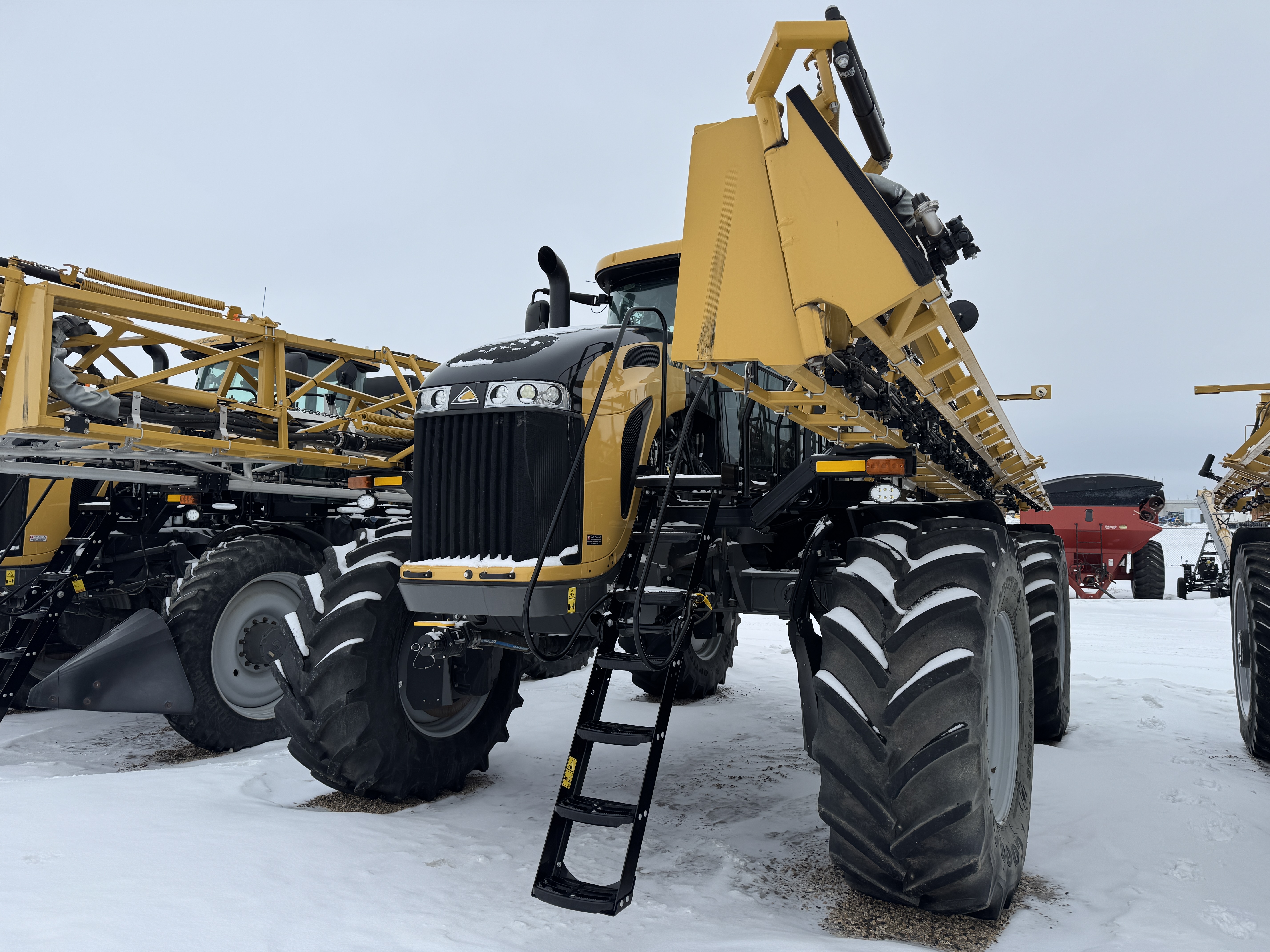 2022 RoGator RG1100C Sprayer/High Clearance