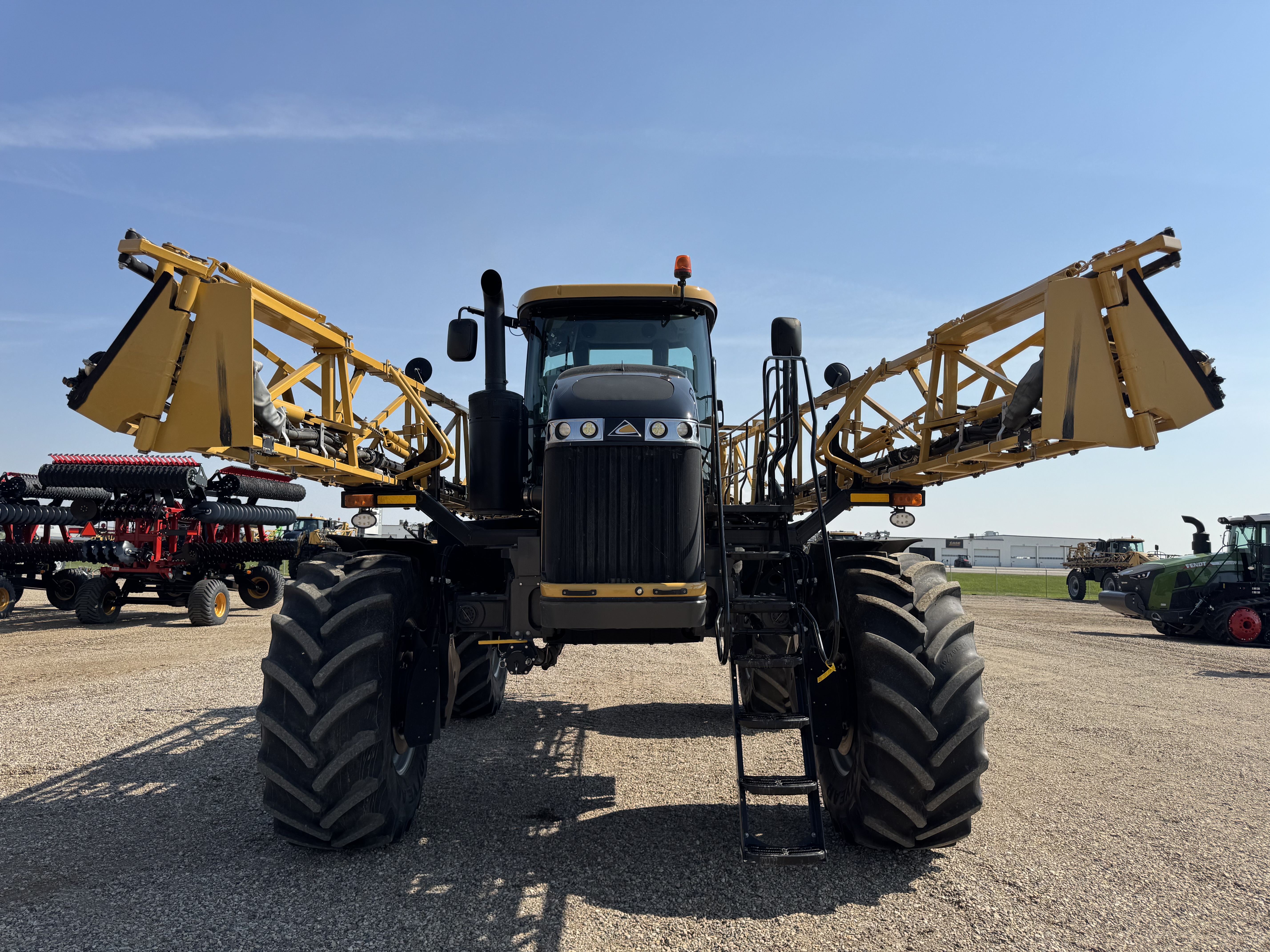 2022 RoGator RG1100C Sprayer/High Clearance