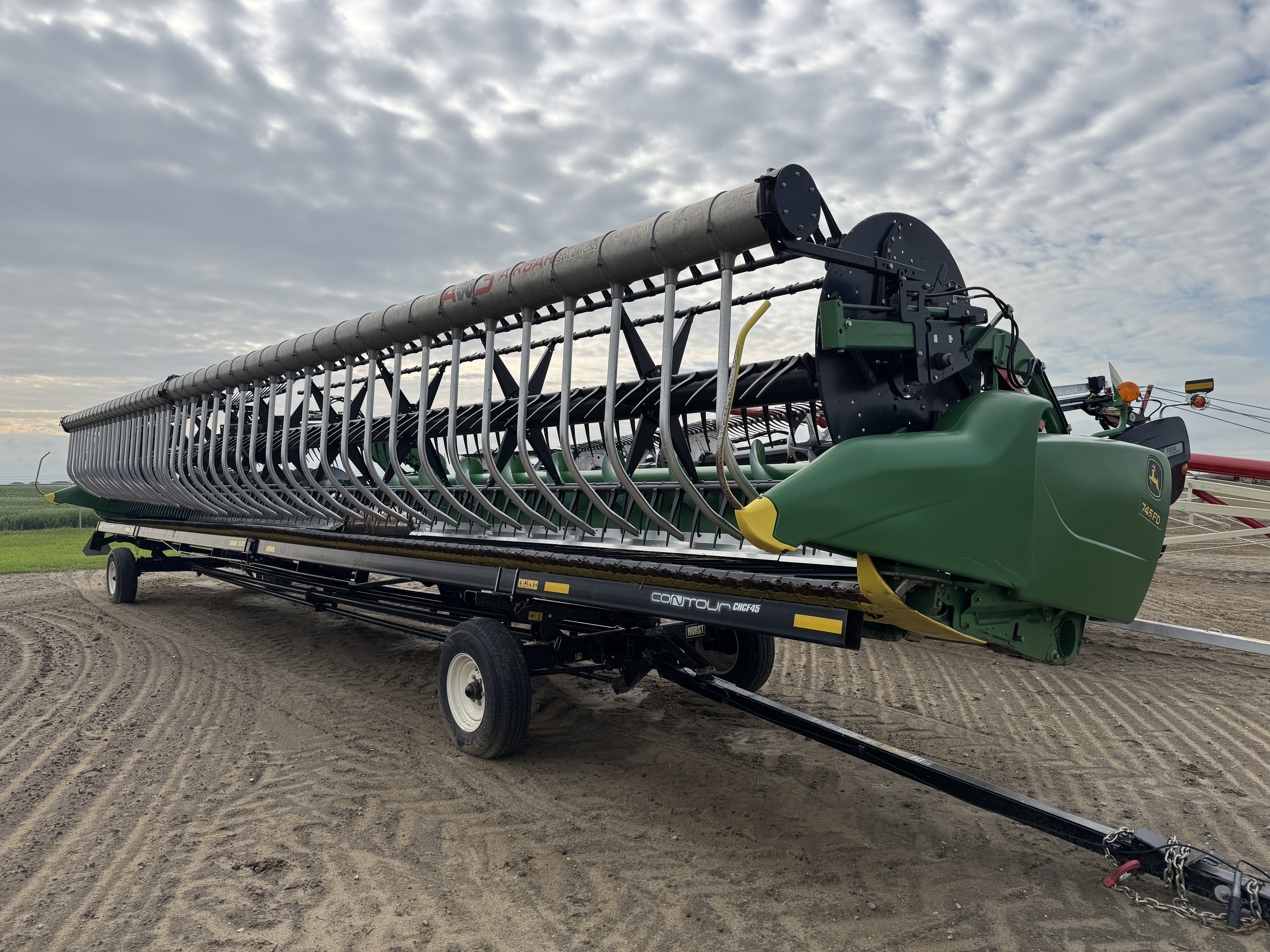 2019 John Deere 745FD Header Combine