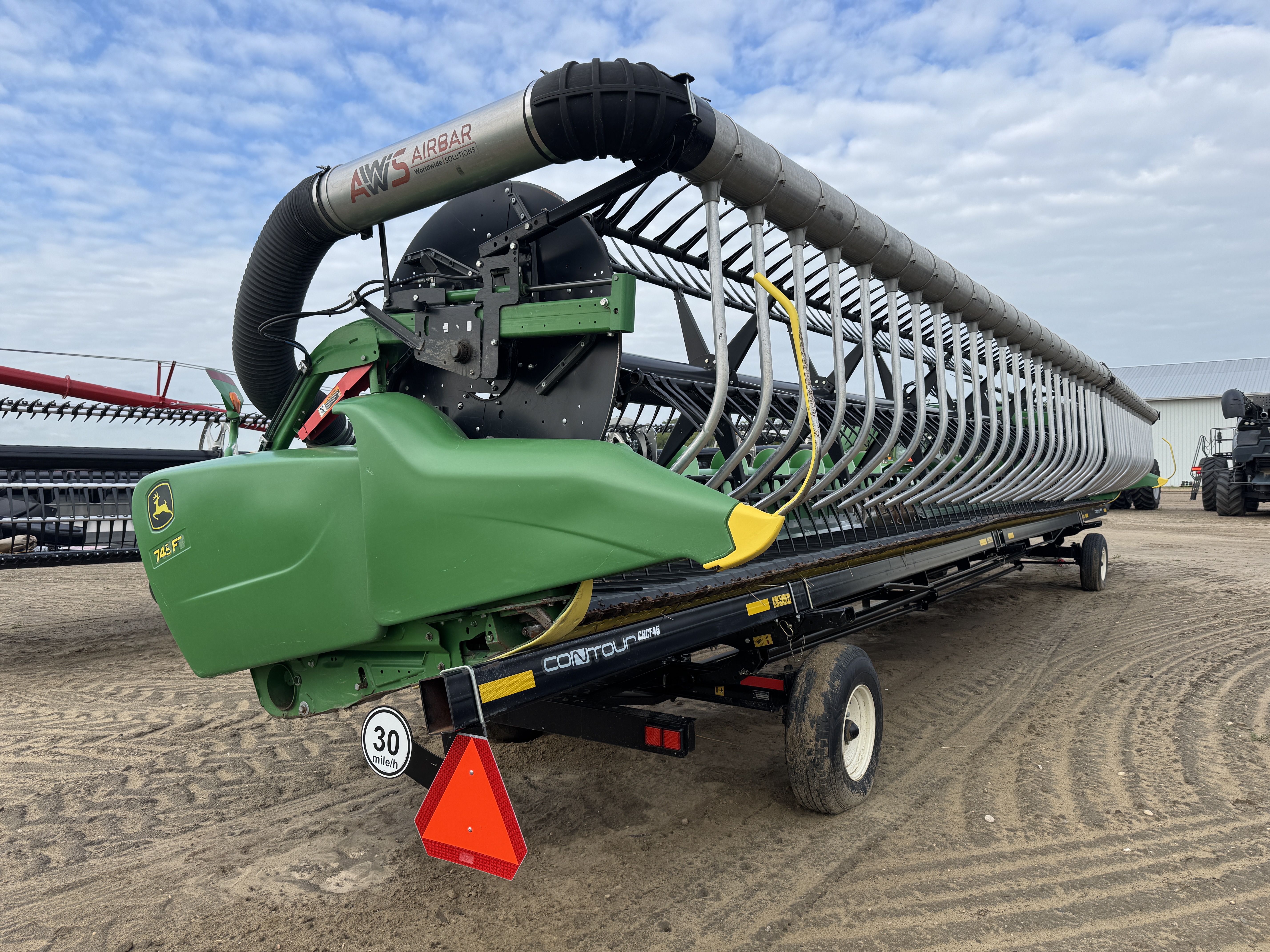 2019 John Deere 745FD Header Combine
