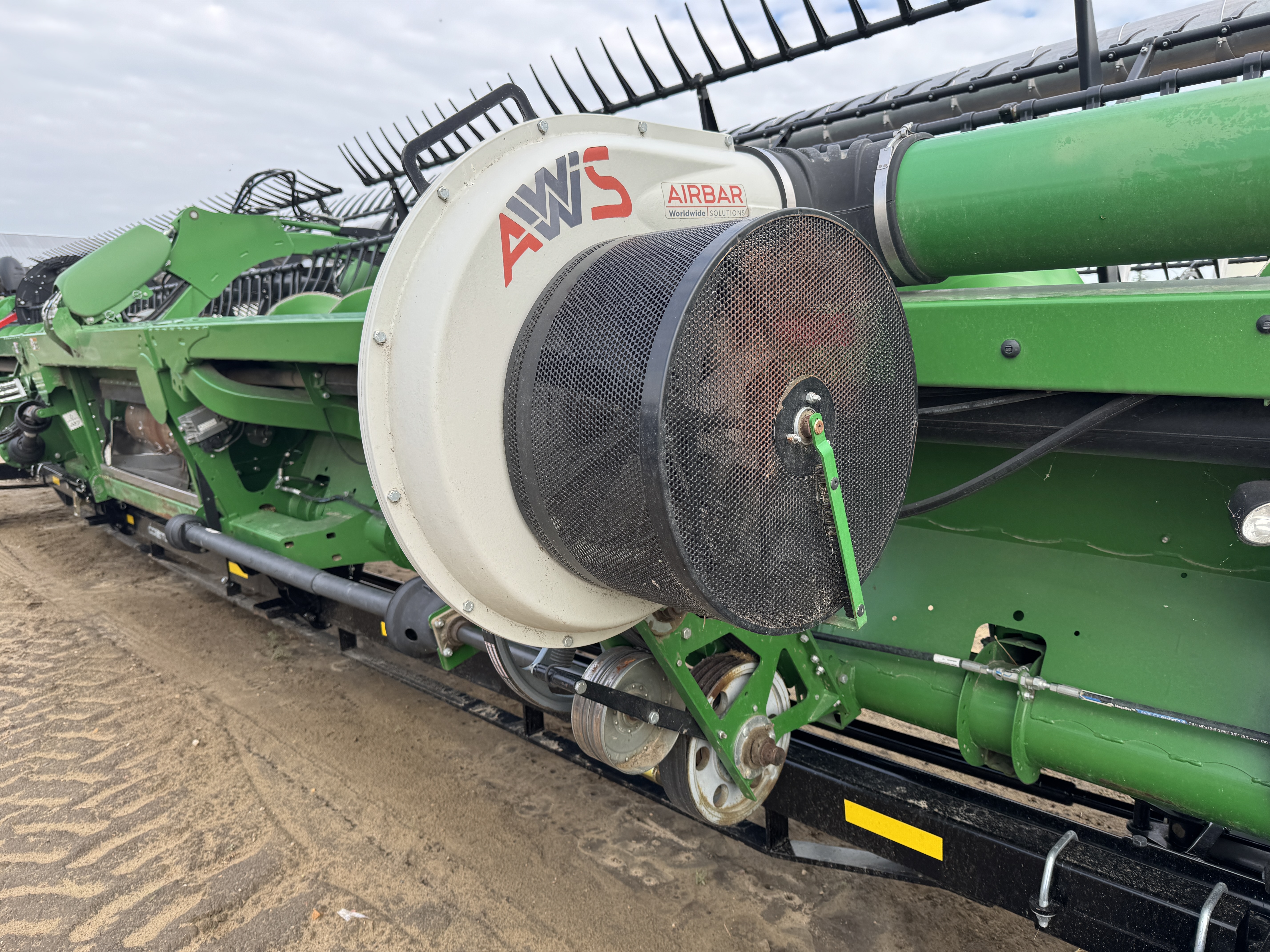 2019 John Deere 745FD Header Combine
