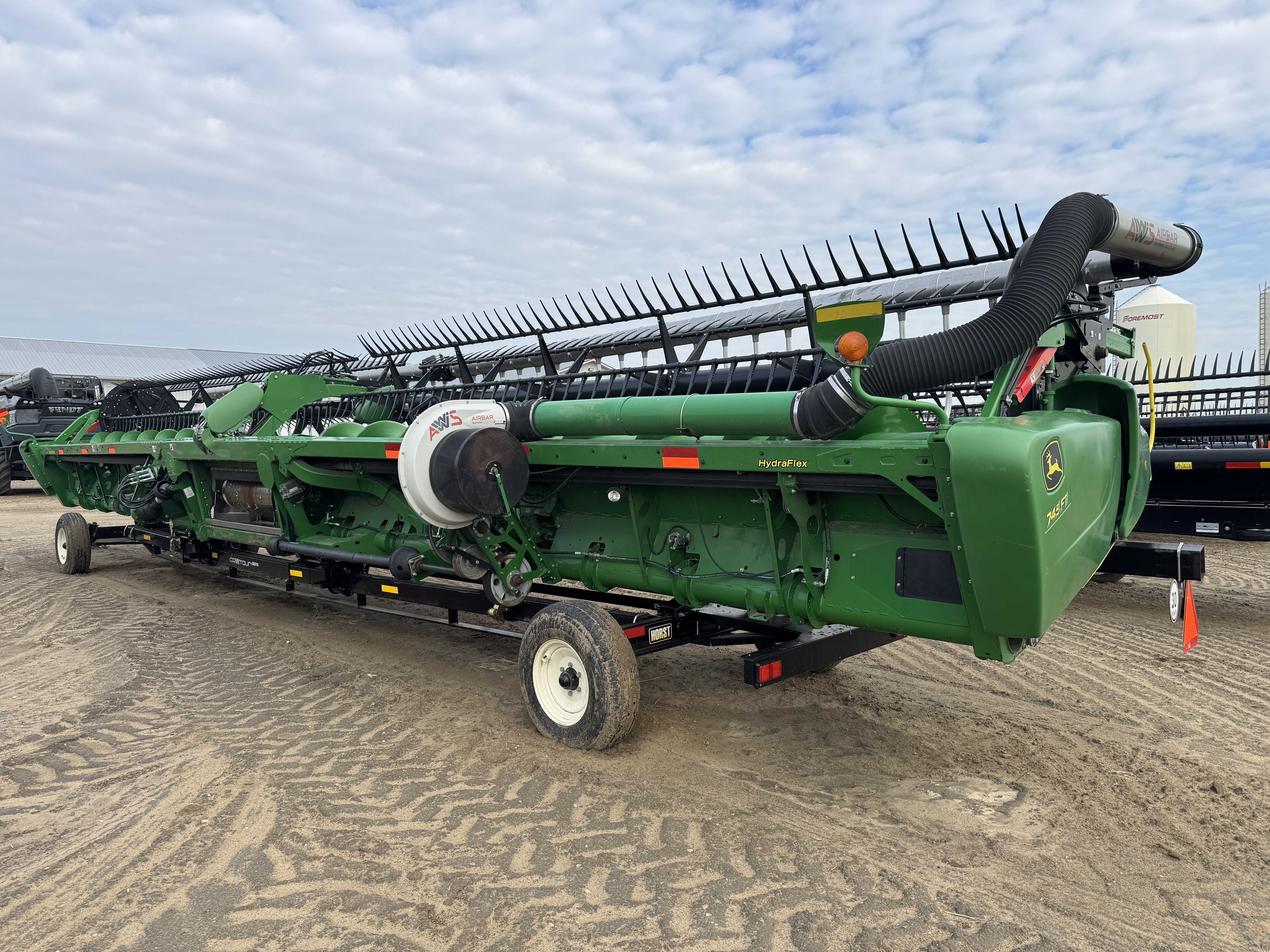 2019 John Deere 745FD Header Combine
