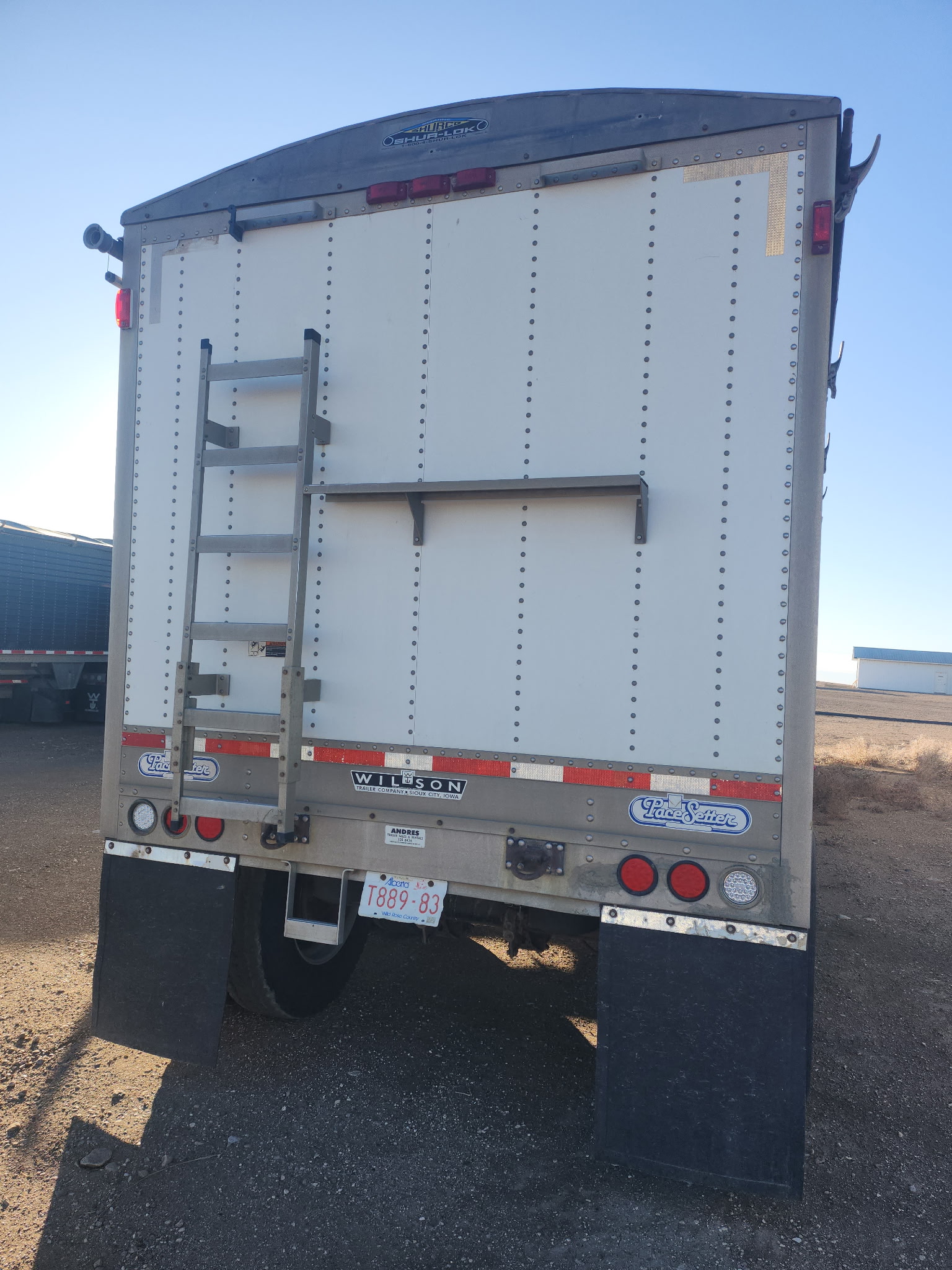 2006 Wilson Trailer Trailer/Grain