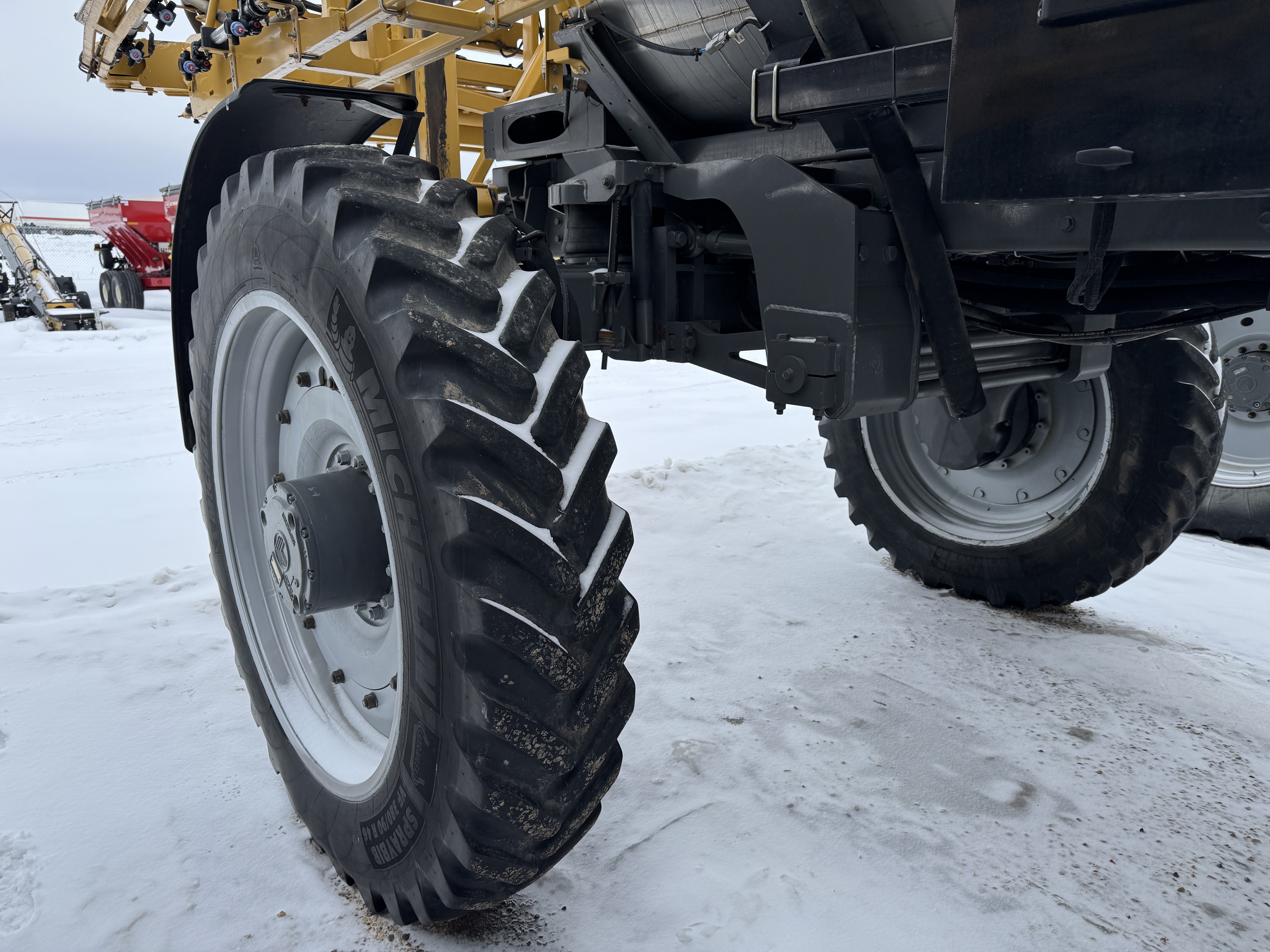 2012 RoGator RG1100B Sprayer/High Clearance