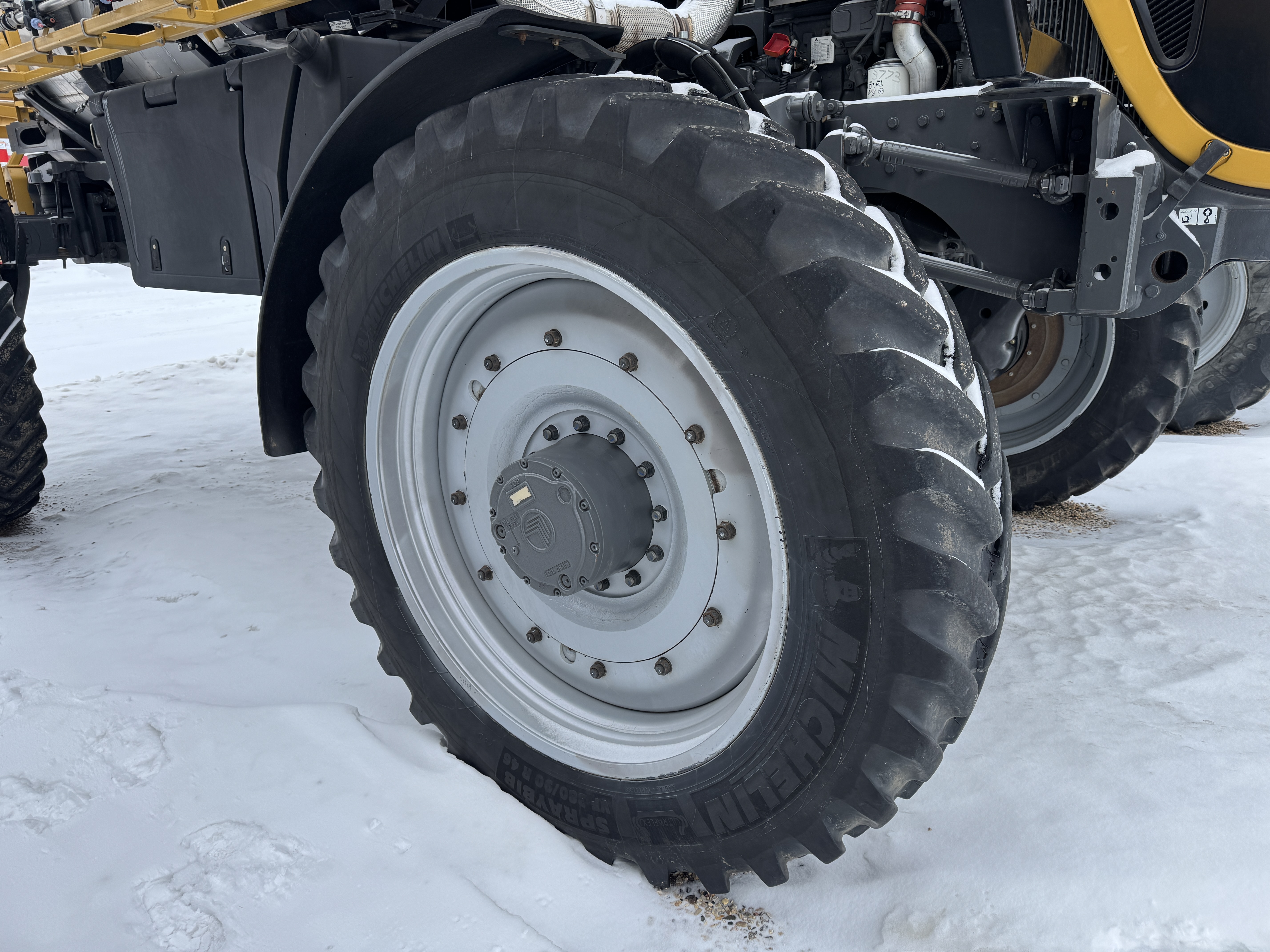 2012 RoGator RG1100B Sprayer/High Clearance