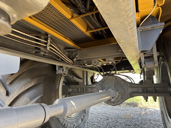 2024 TerraGator TG8400C Floater