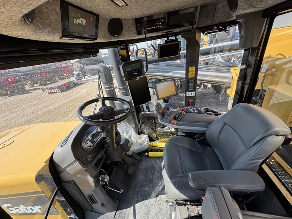 2024 TerraGator TG8400C Floater