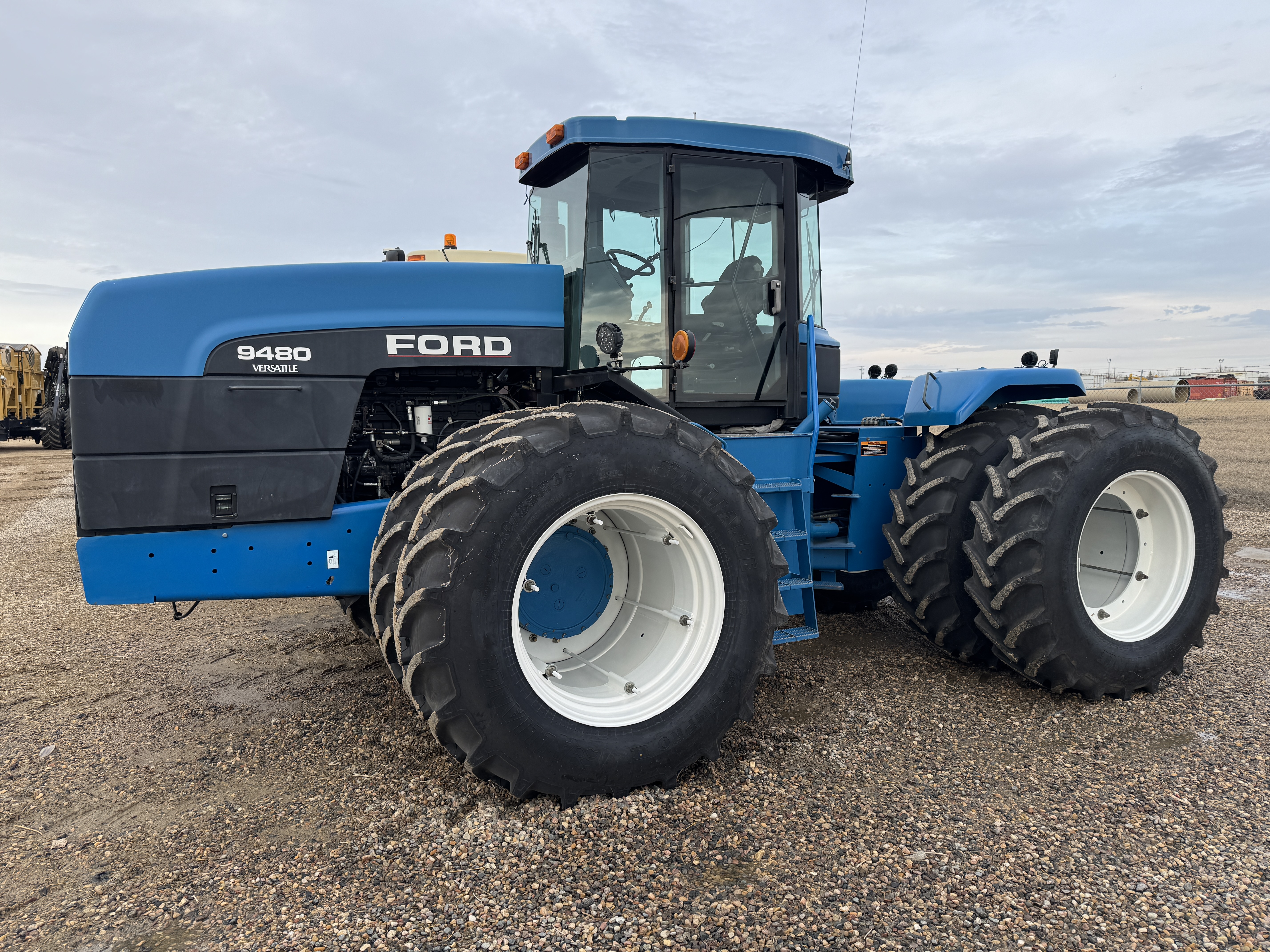 Ford Versatile 9480 Tractor 4WD