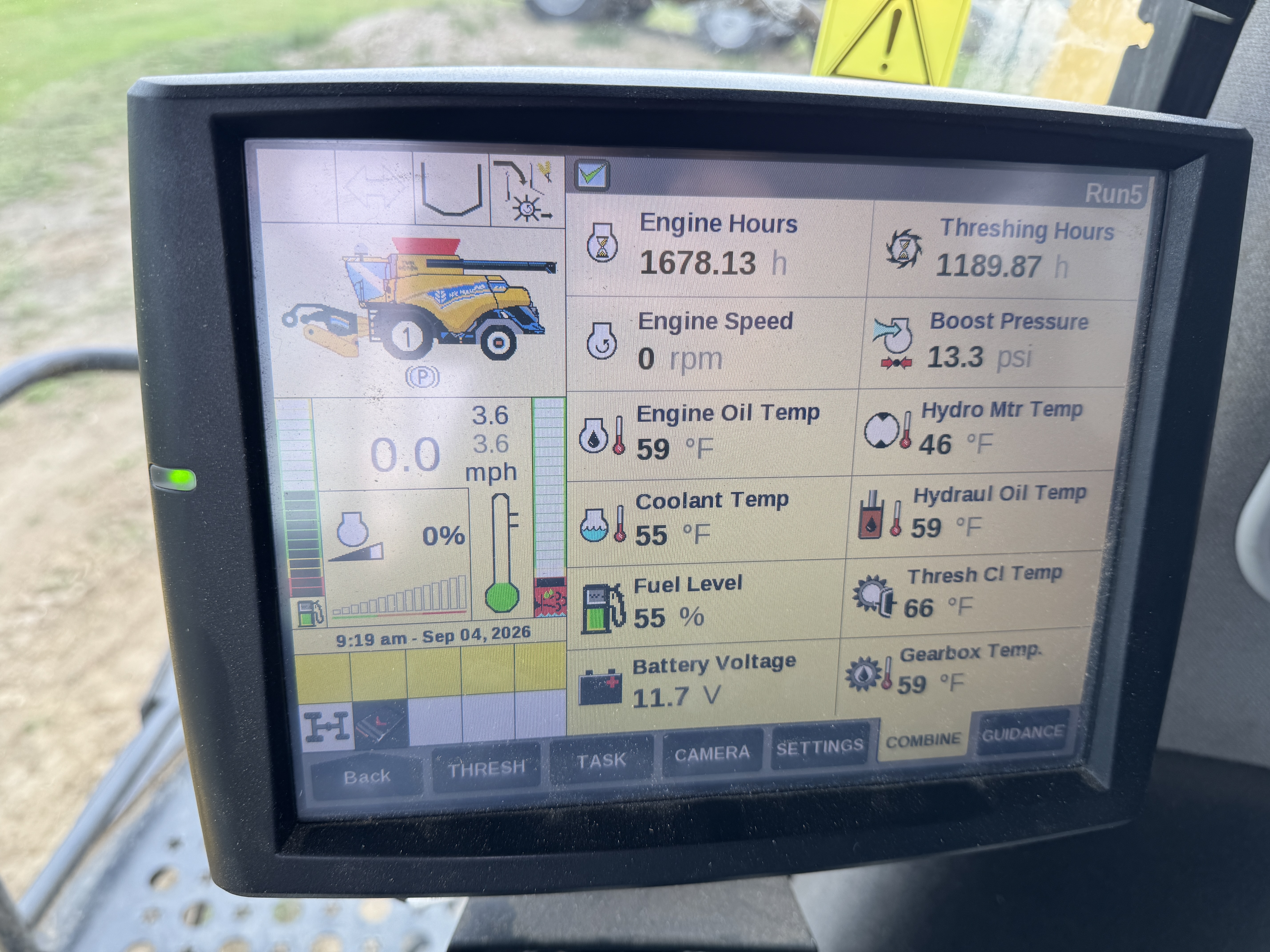 2018 New Holland CR8.90 Combine