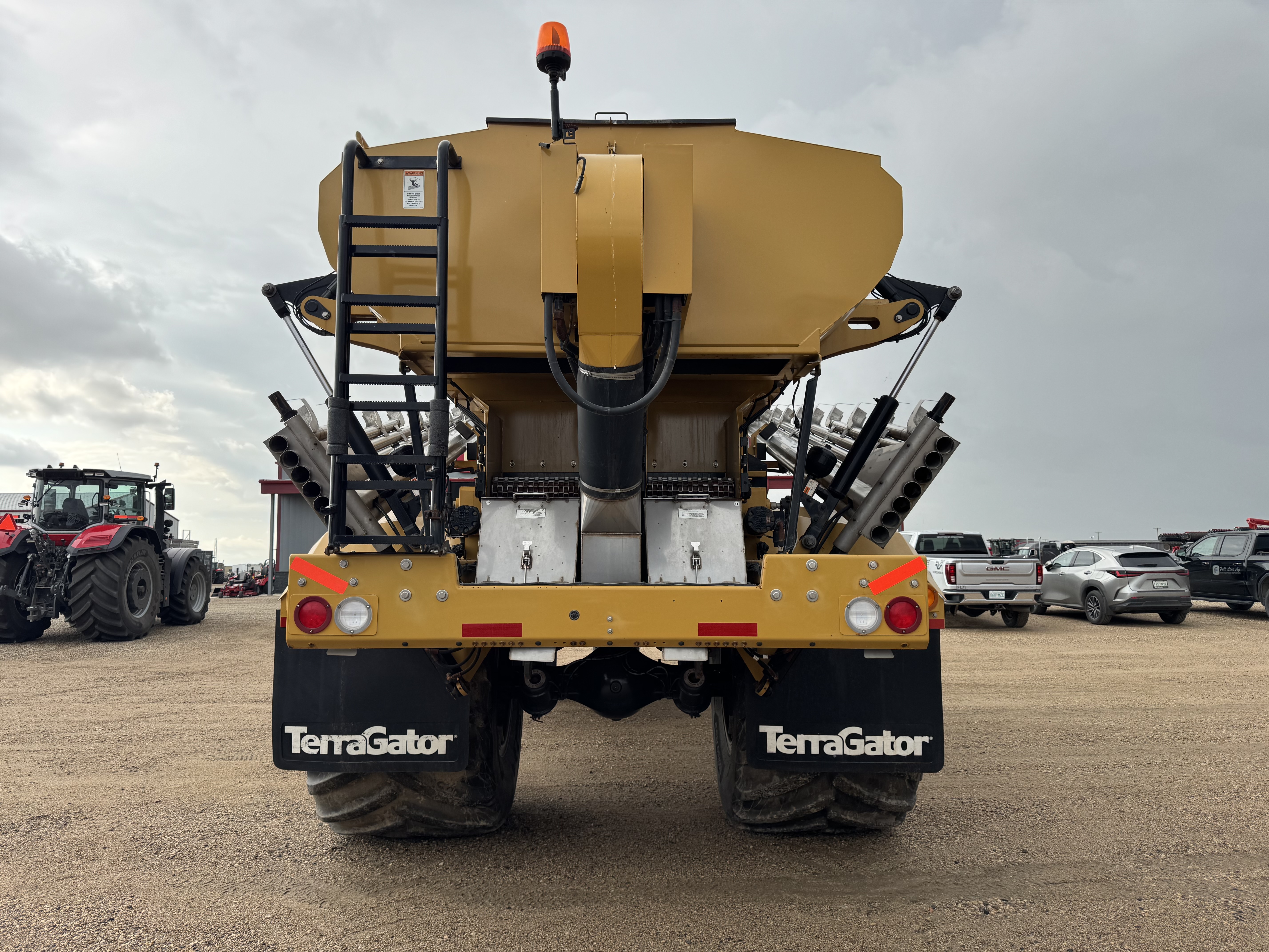 2023 TerraGator TG8400C Floater