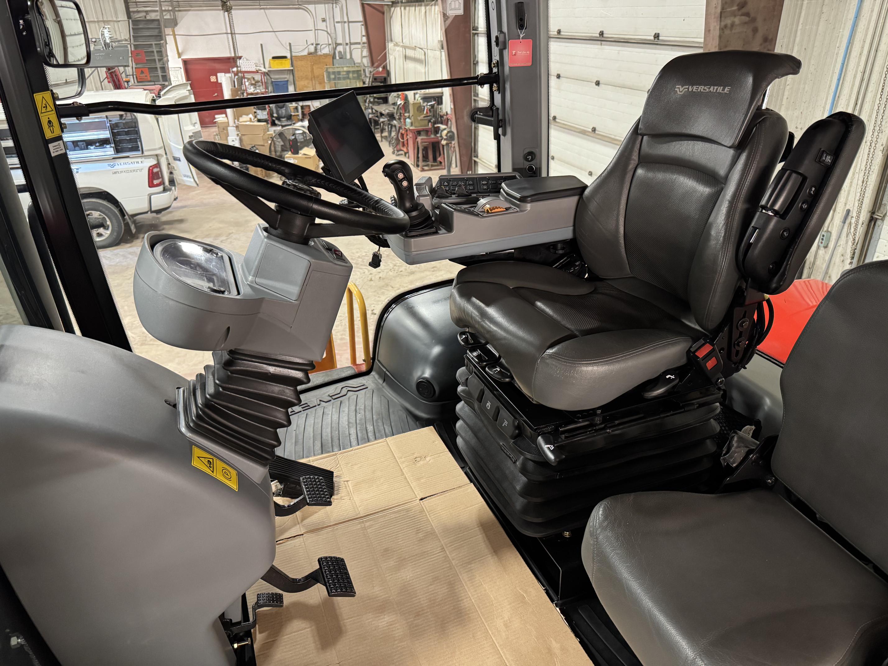 2018 Versatile 570DT Tractor 4WD