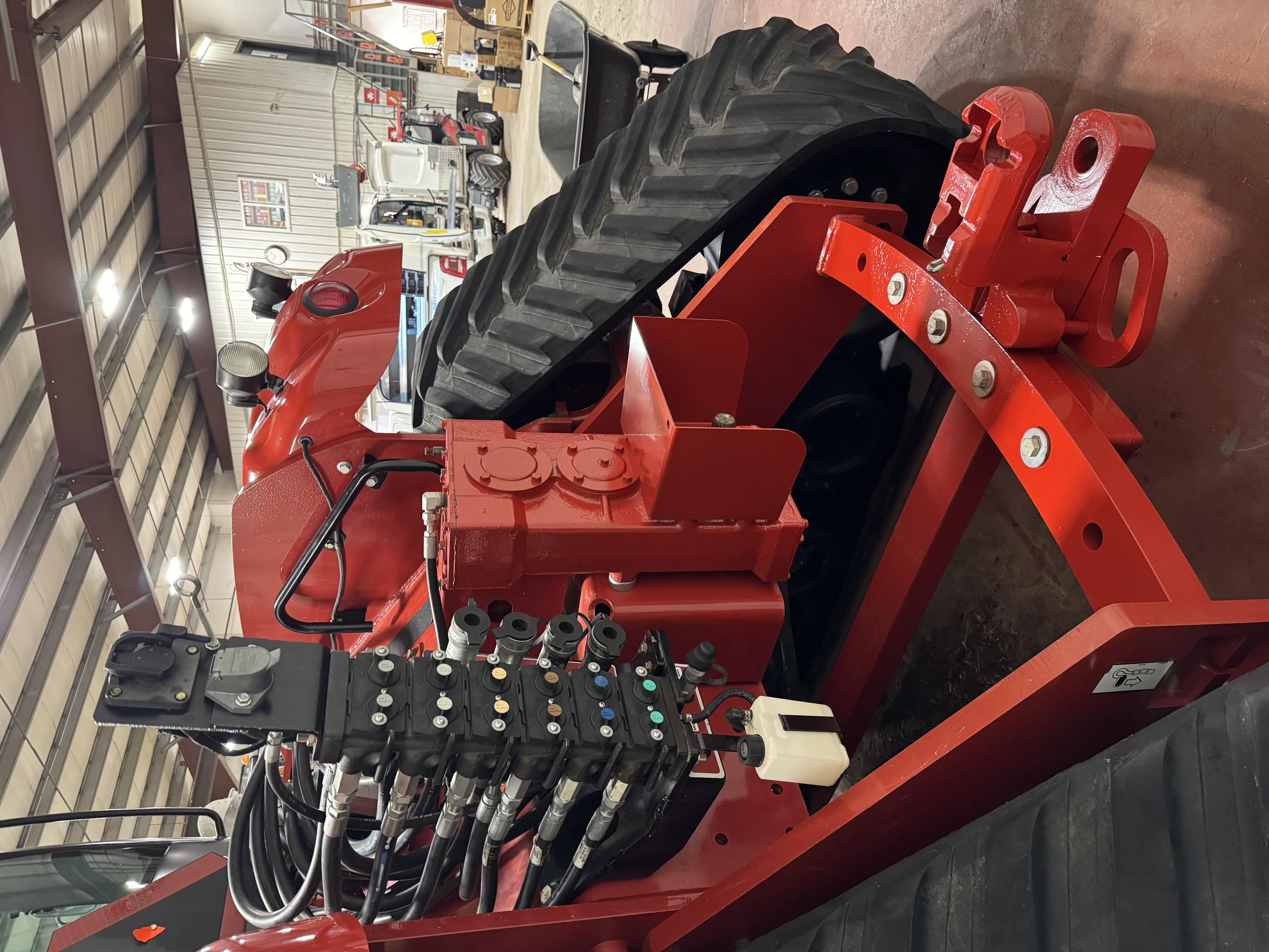2018 Versatile 570DT Tractor 4WD