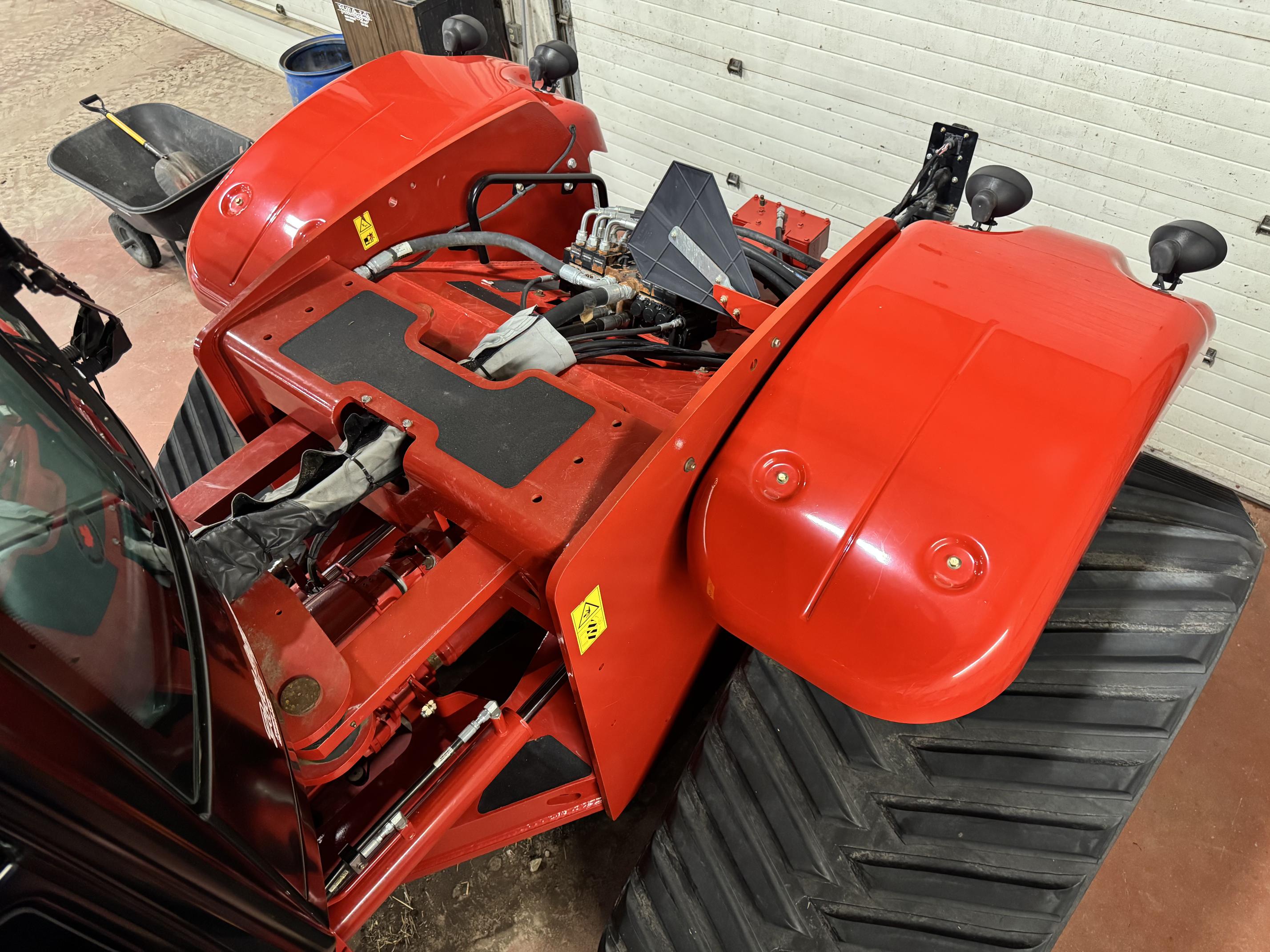 2018 Versatile 570DT Tractor 4WD